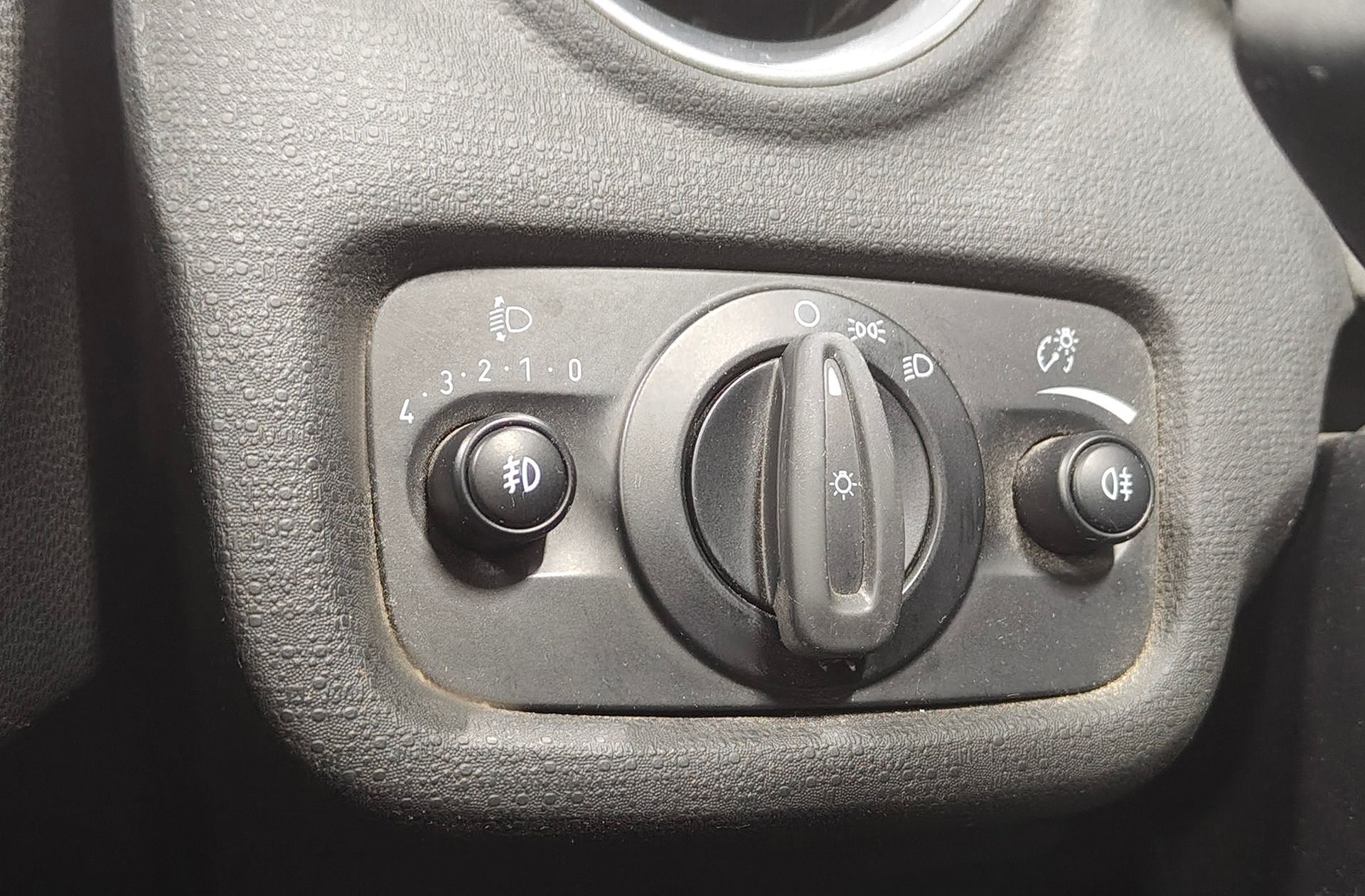 Ford Fiesta 1.25 Duratec Trend - foto 19