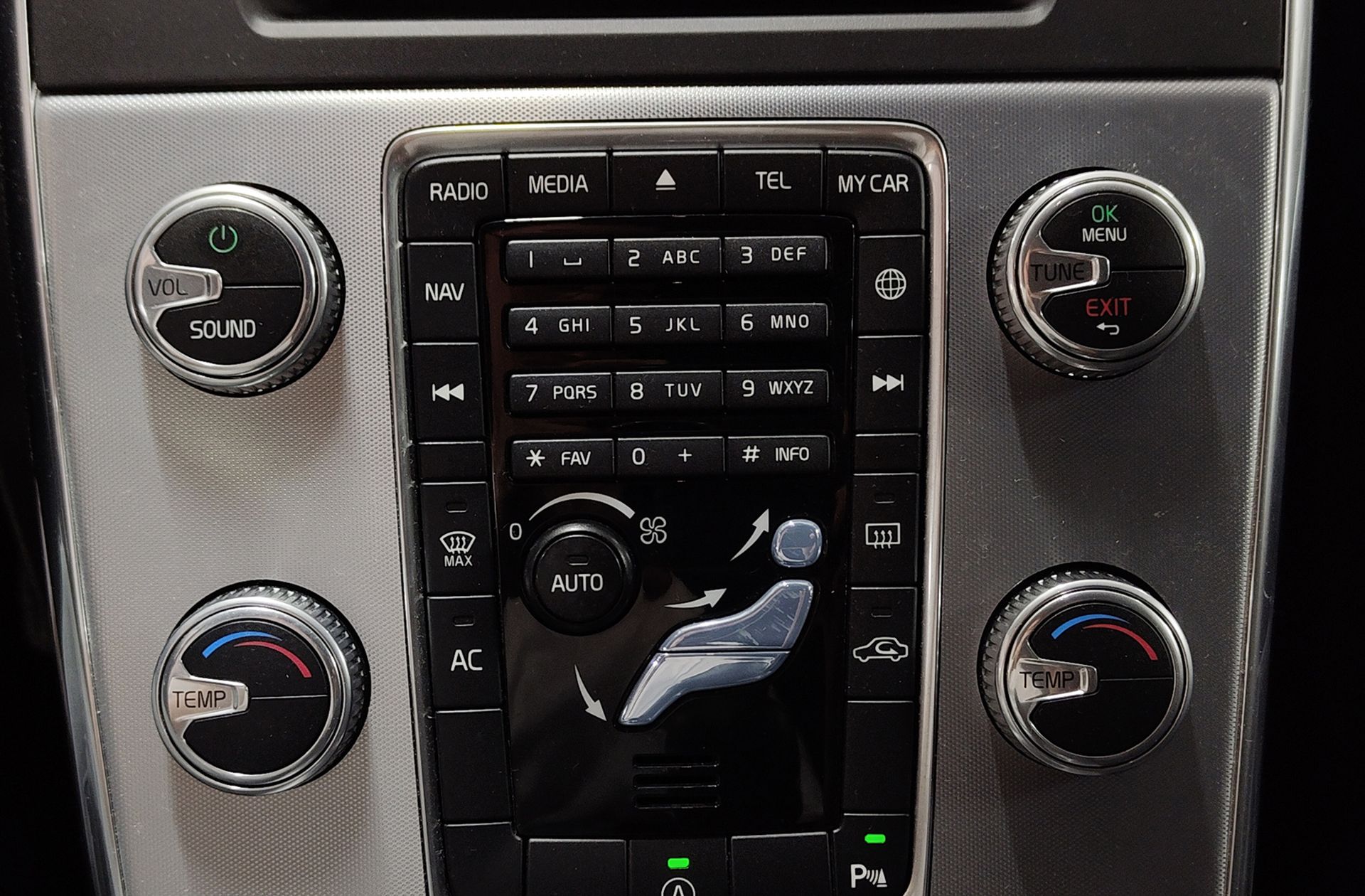 Volvo V60 D3 Kinetic - foto 30