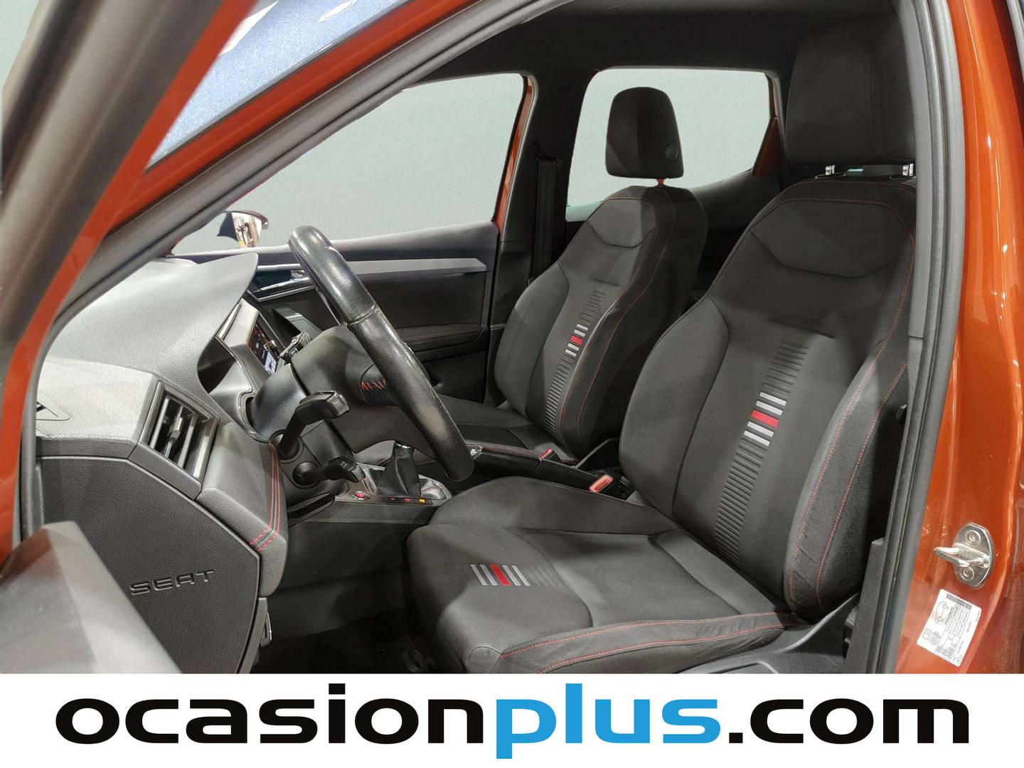 Foto asientos delanteros Seat Arona Seat Arona 1.6 TDI Ecomotive FR (115 CV)
