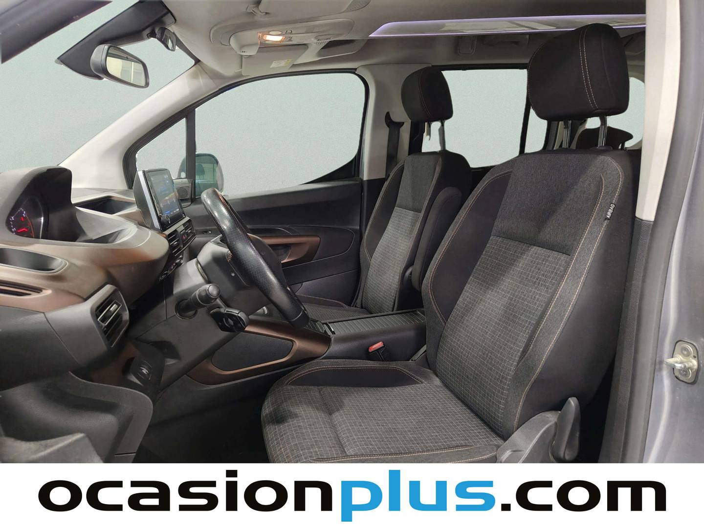 Foto asientos delanteros Peugeot Rifter Peugeot Rifter BlueHDi 130 GT Line Standard (130 CV)