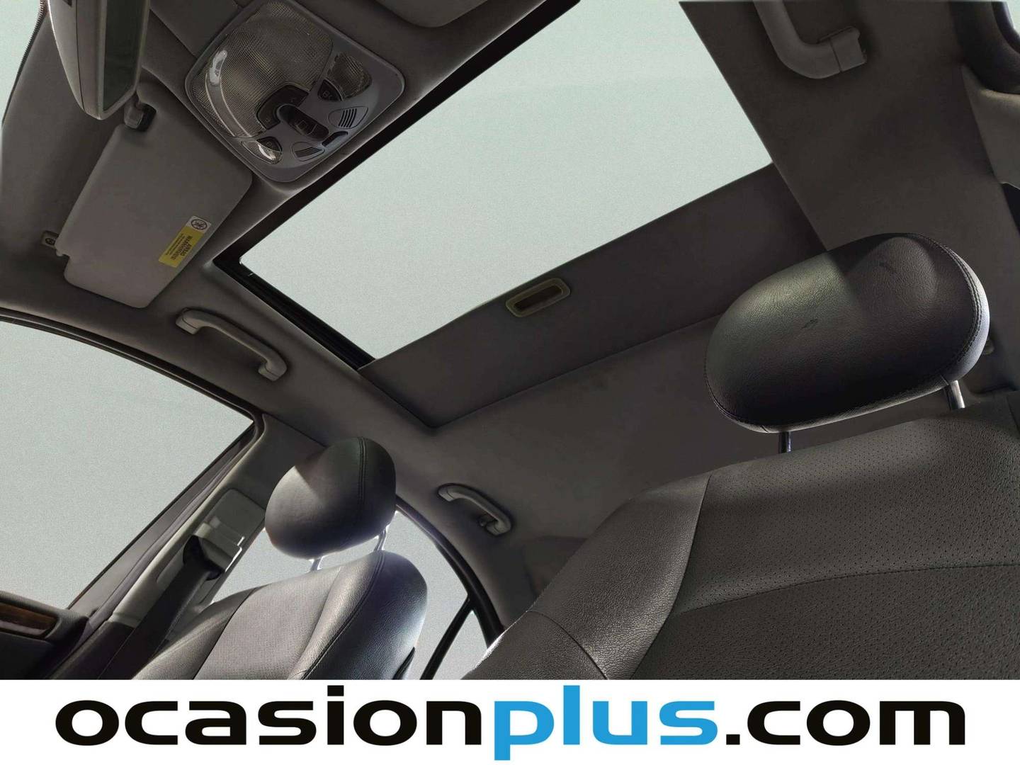 Equipamiento del Mercedes Clase C Mercedes Clase C C C 270 CDI Elegance (170 CV)