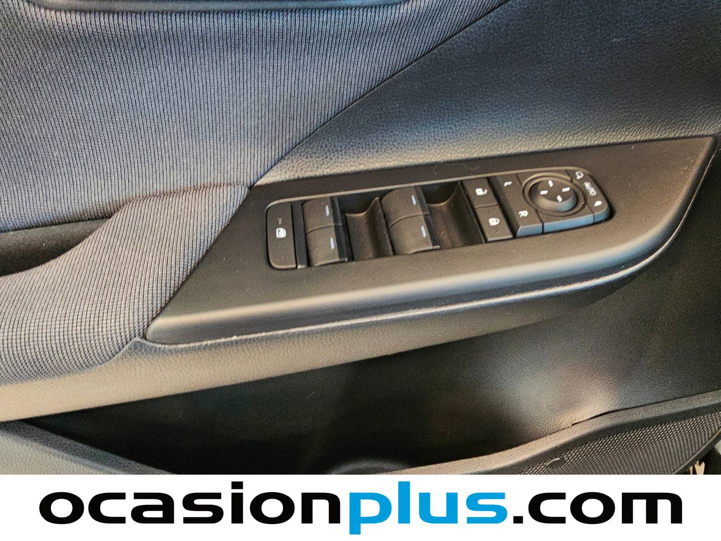 Toyota C-HR Toyota C-HR 1.8 Advance Hybrid (140 CV) seminuevo