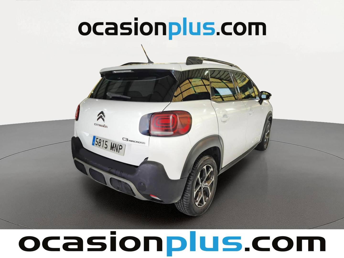 Foto trasera Citroën C3 Aircross Citroën C3 Aircross PureTech 110 S&S Plus (110 CV) derecha