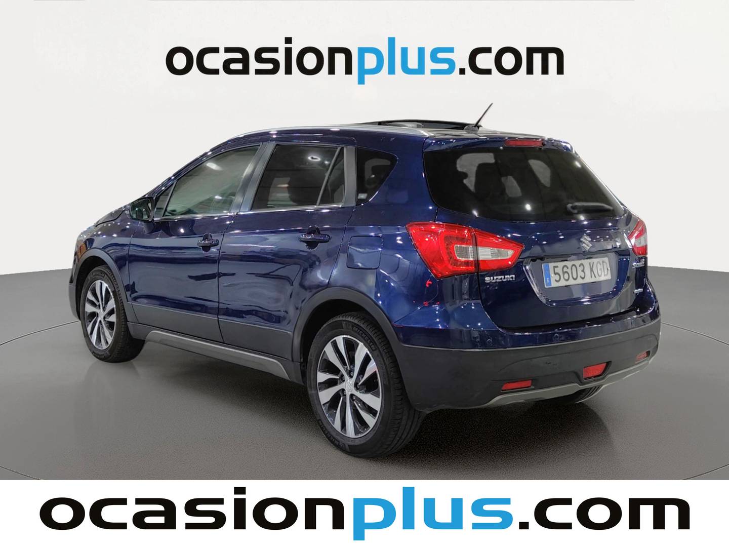 Foto trasera Suzuki SX4 S-Cross Suzuki SX4 S-Cross 1.6 DDiS GLX 4WD DCT (120 CV) derecha