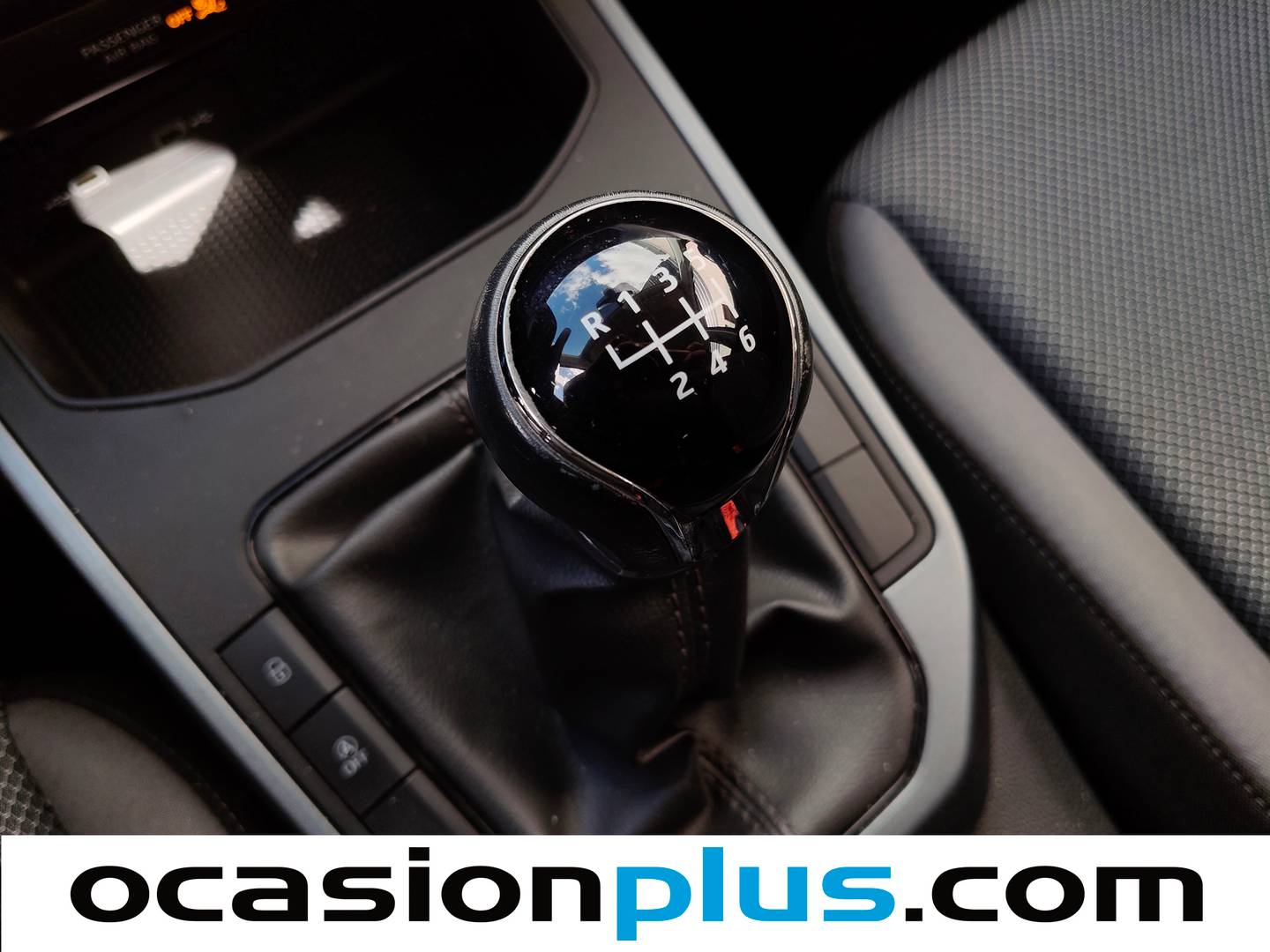 Seat Arona Seat Arona 1.0 TSI Style Go2 (110 CV) de segunda mano