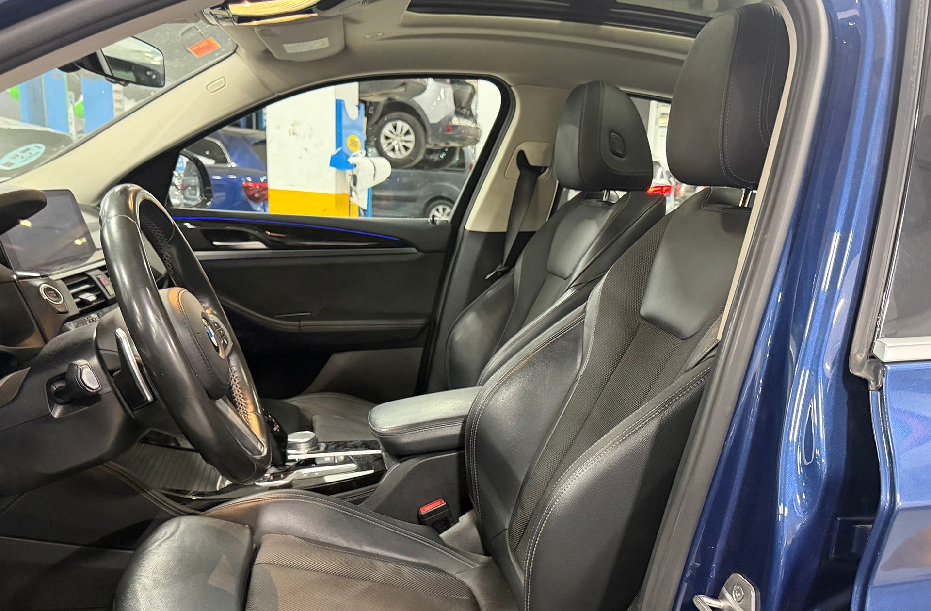 BMW X4 xDrive20d - foto 11