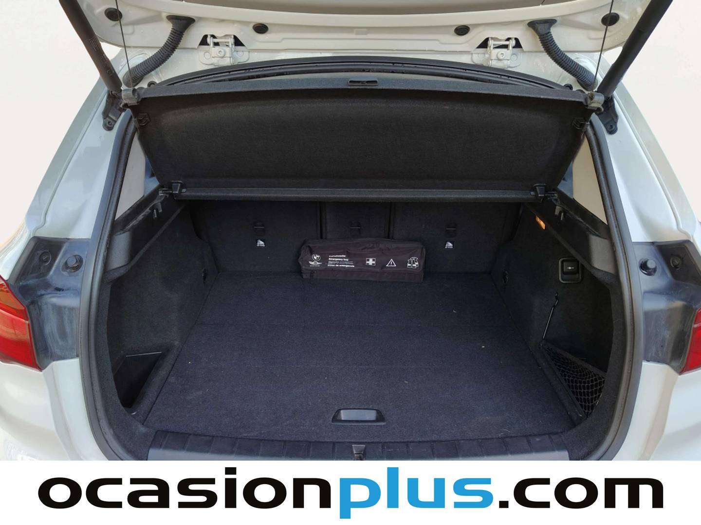 Fotos maletero BMW X1 BMW X1 sDrive18d (150 CV)
