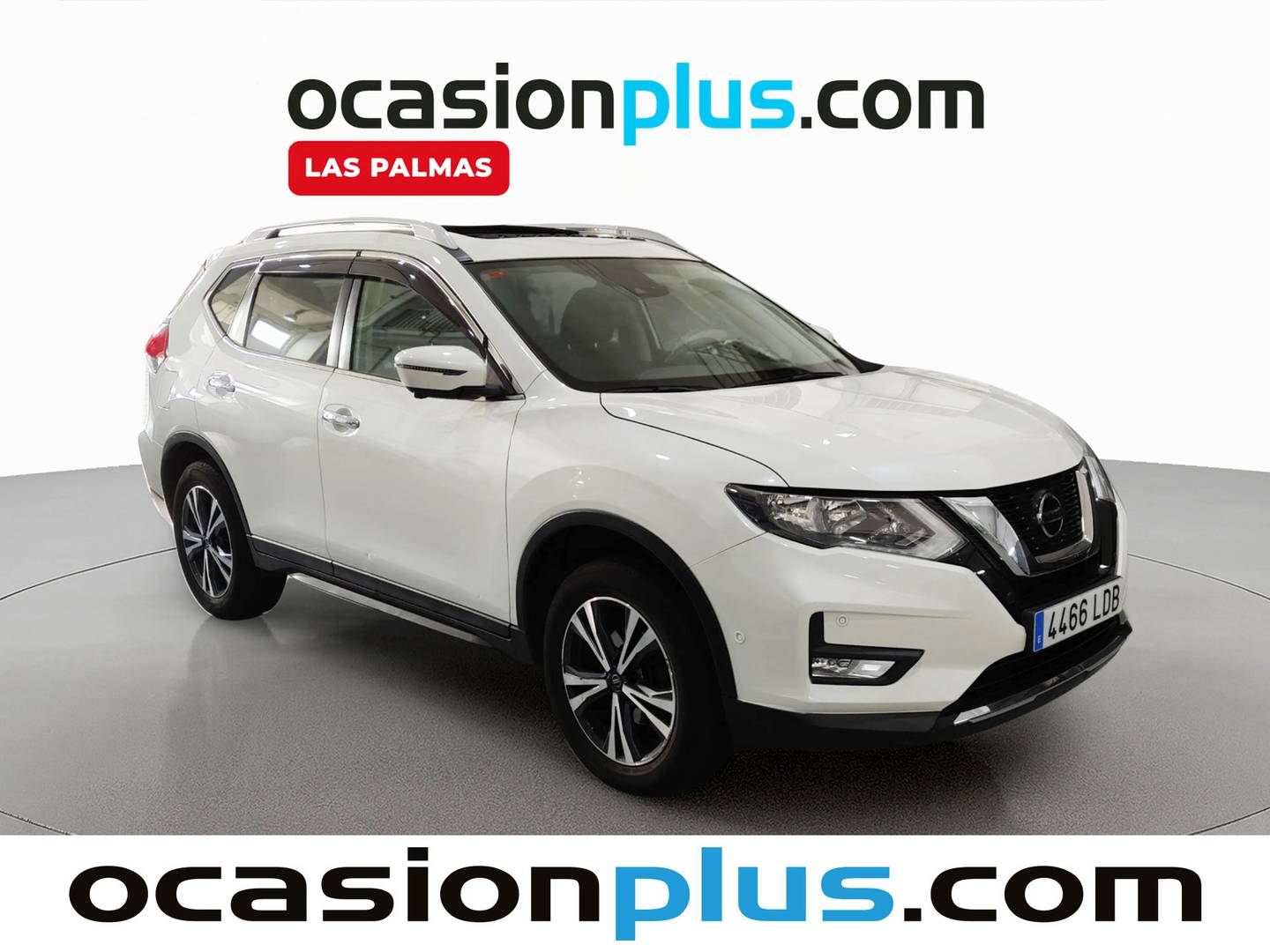 Foto delantera Nissan X-TRAIL Nissan X-Trail DIG-T 160 N-Connecta 4x2  (160 CV) derecha