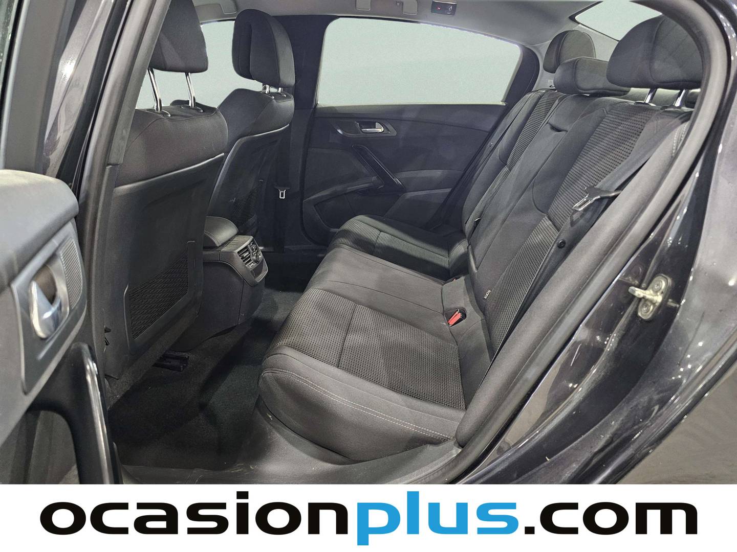 Foto asientos traseros Peugeot 508 Peugeot 508 1.6 BlueHDI Active (120 CV)