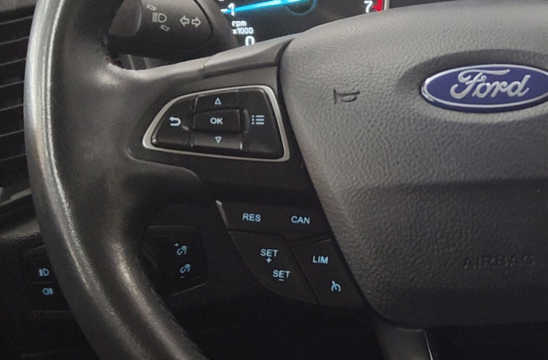 Ford EcoSport 1.0L EcoBoost Trend+ - foto 24