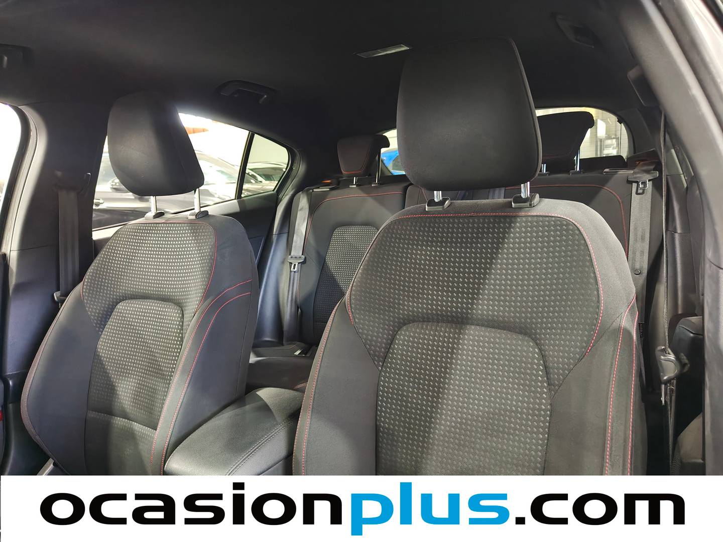 Equipamiento del Ford Focus Ford Focus 1.5 Ecoblue ST-Line Auto (120 CV)