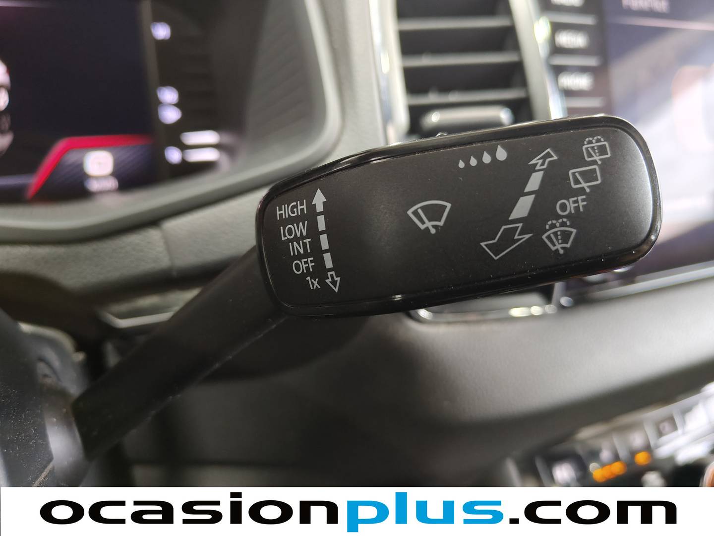 Foto Skoda Karoq Skoda Karoq 1.5 TSI Sportline  (150 CV)