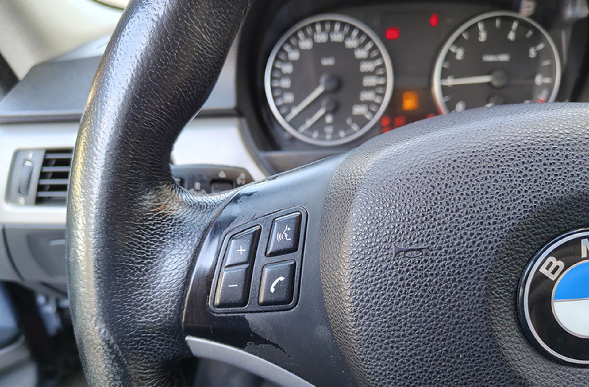 BMW Serie 3 318i - foto 22