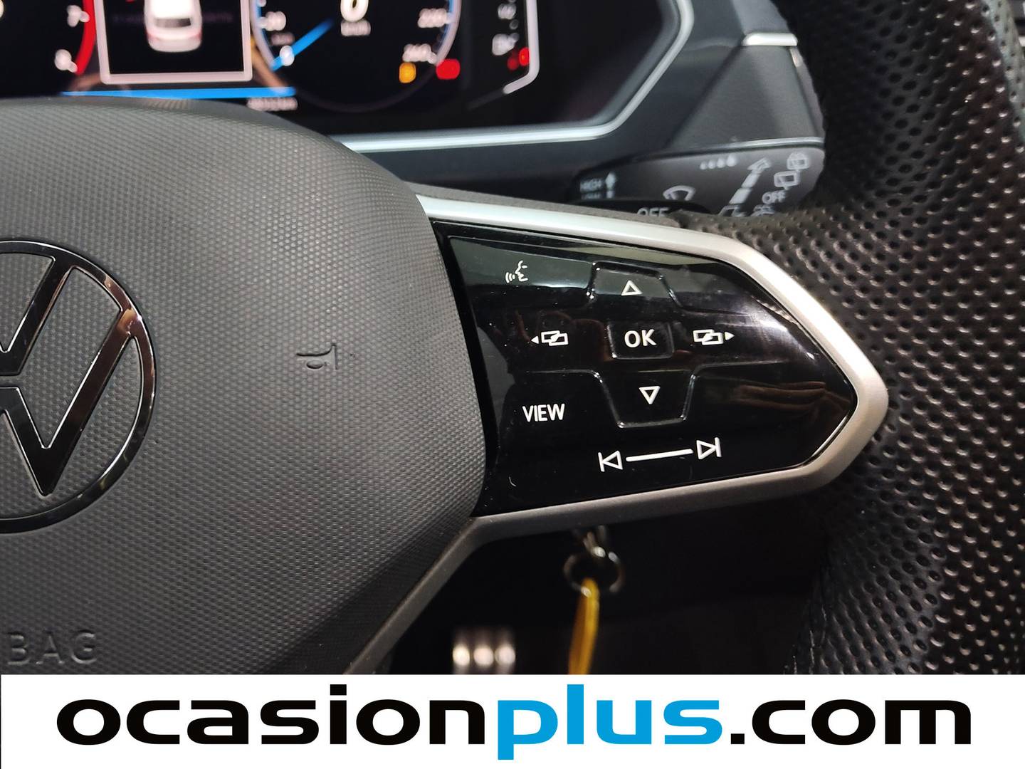 Foto Volkswagen Tiguan Volkswagen Tiguan R-Line 1.5 TSI DSG (150 CV)