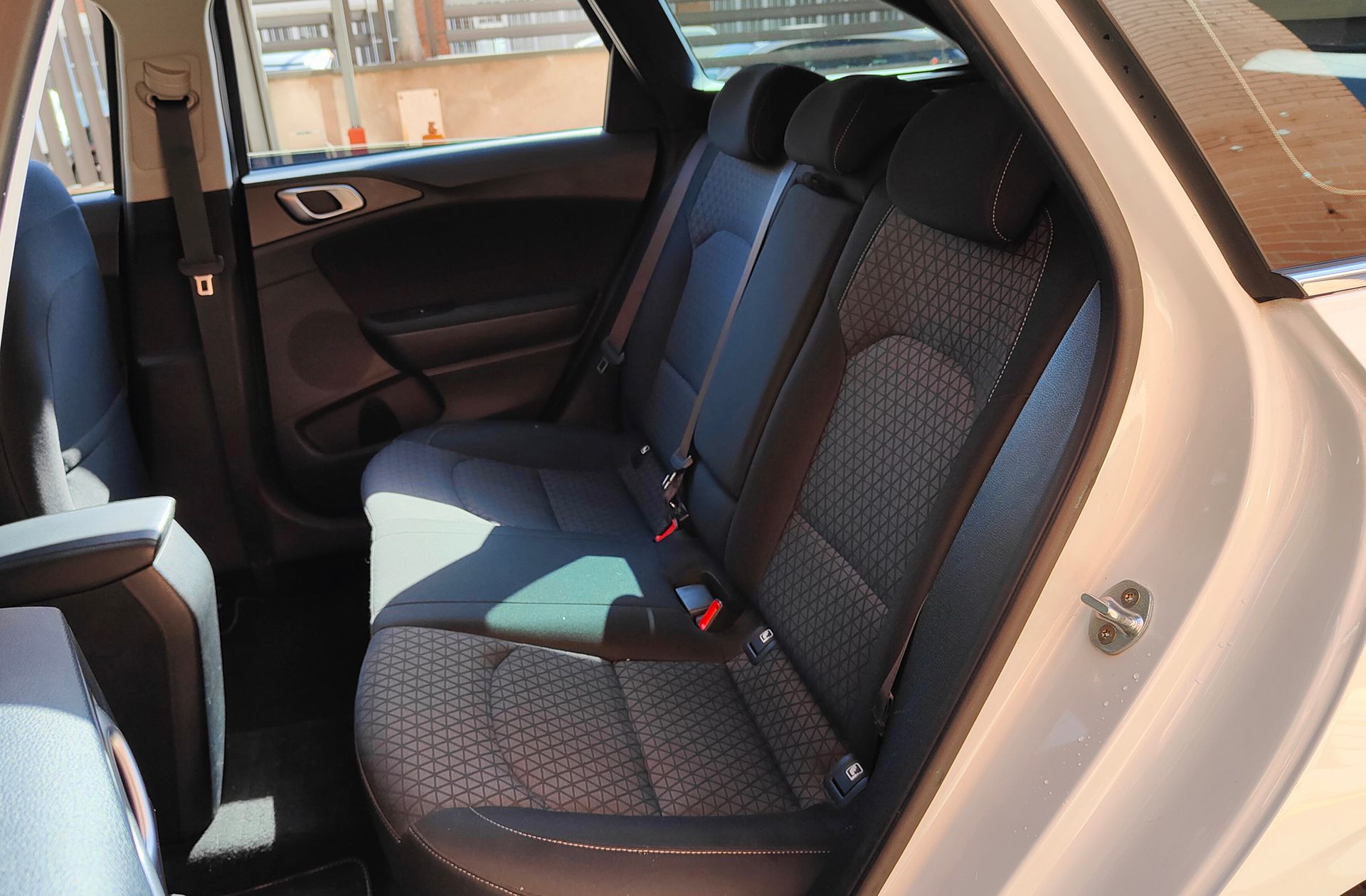 Kia Ceed 1.4 T-GDi Eco-Dynamics Drive - foto 13