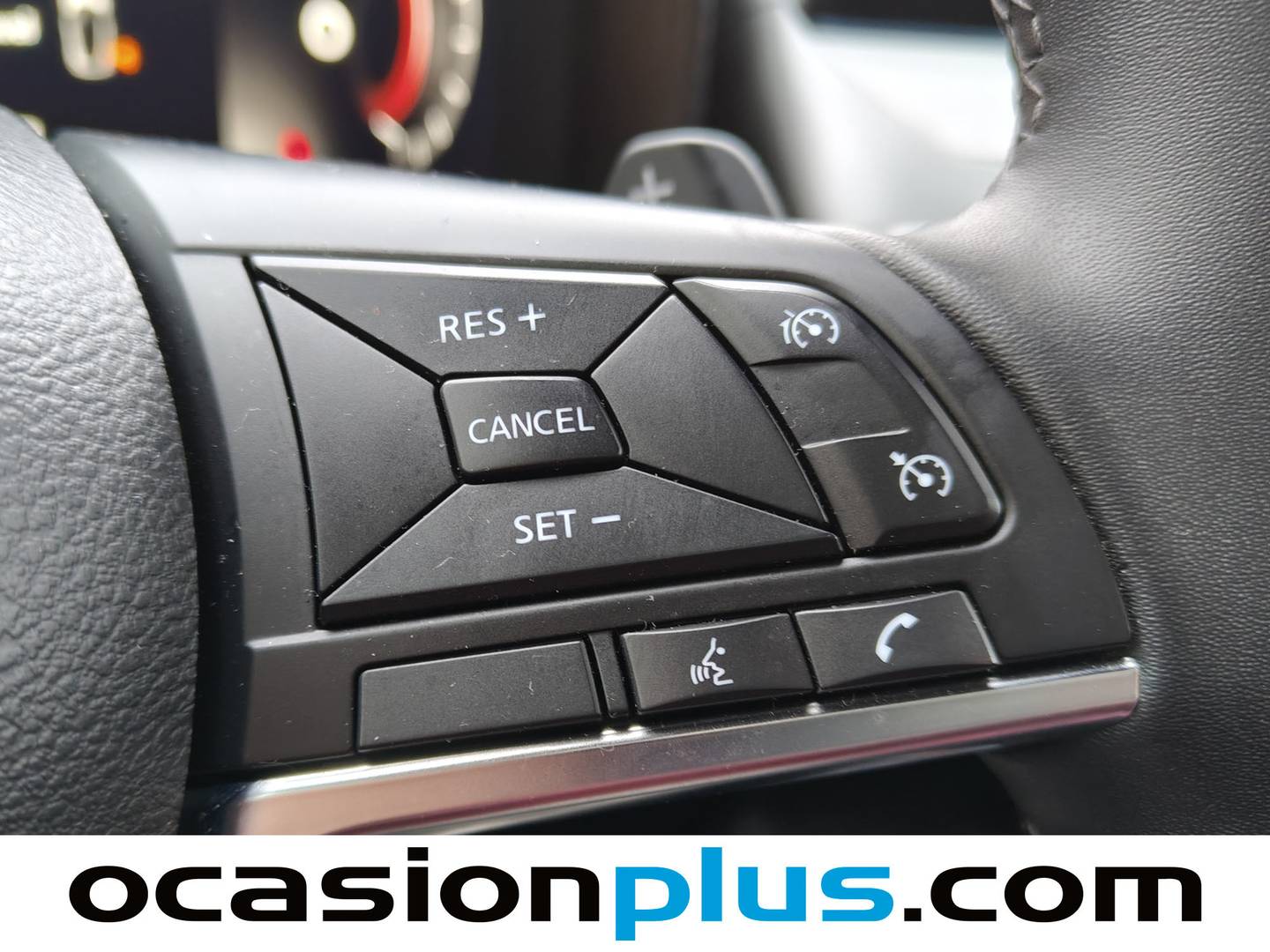 Foto Nissan JUKE Nissan Juke DIG-T N-Connecta 4x2 (114 CV)