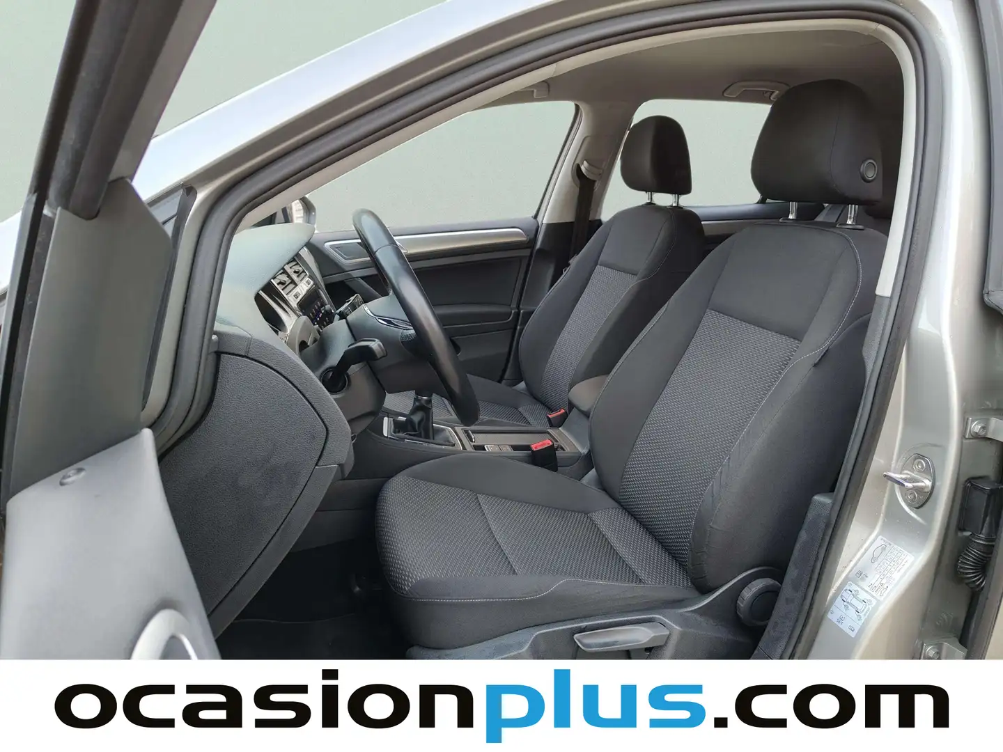 Foto Volkswagen Golf Volkswagen Golf Business 1.0 TSI (115 CV)