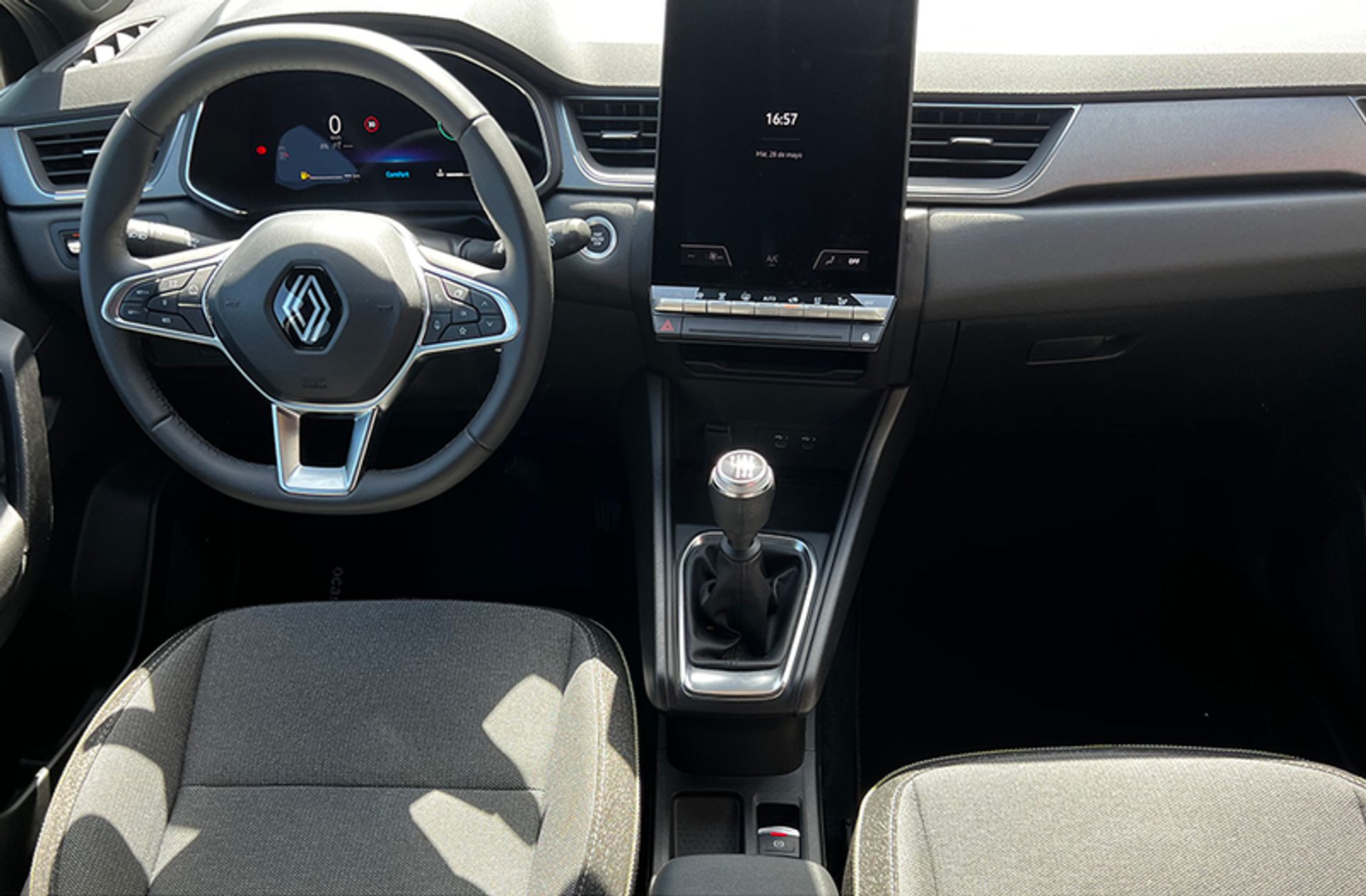 Renault Captur Techno TCe GPF - foto 6