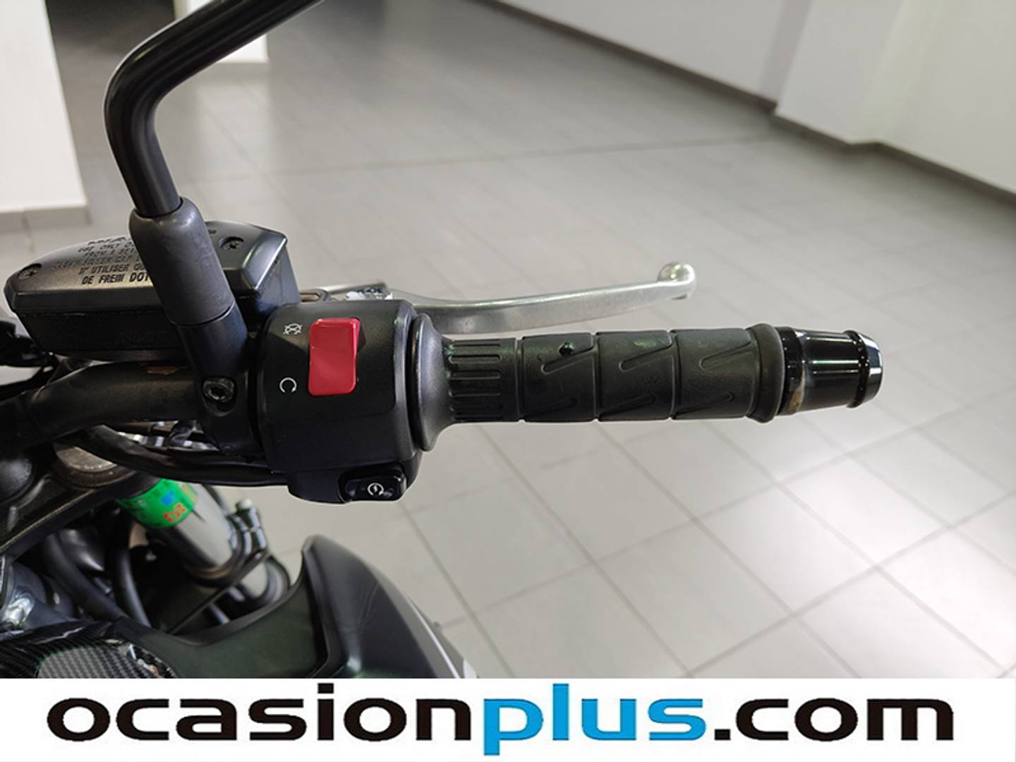 Foto Kawasaki Z 650 Kawasaki Z 650 Z 650 (48 CV)