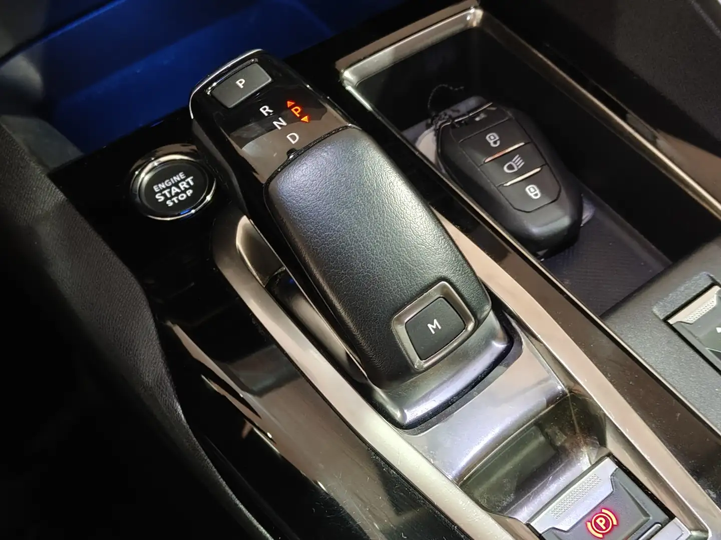 Foto Peugeot 5008 Peugeot 5008 PureTech 130 S&S Allure EAT8 (130 CV) 7 Plazas