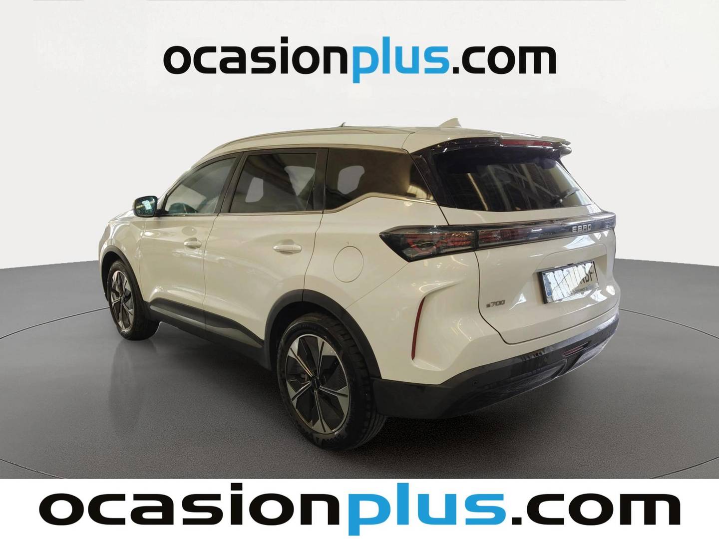 Foto trasera EBRO S700 EBRO S700 1.6 TGDI Luxury 7 DCT (147 CV) izquierda