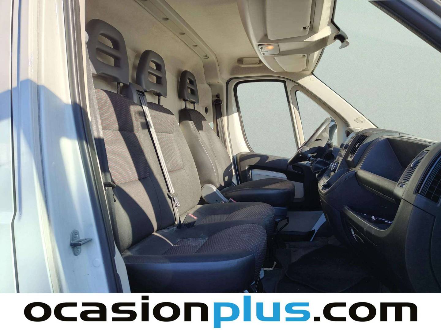 Foto Citroën Jumper Citroen Jumper Furgon HDi 130 33 L2H2 (131 CV)