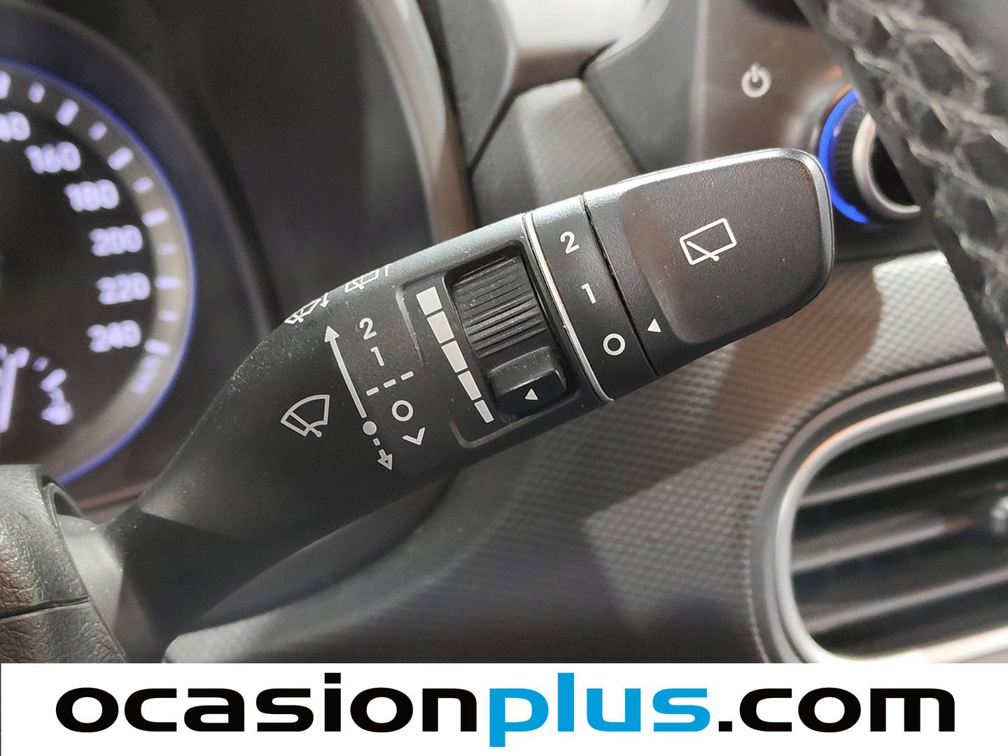 Foto Hyundai Kona Hyundai Kona 1.0 TGDi Essence 4x2 (120 CV)