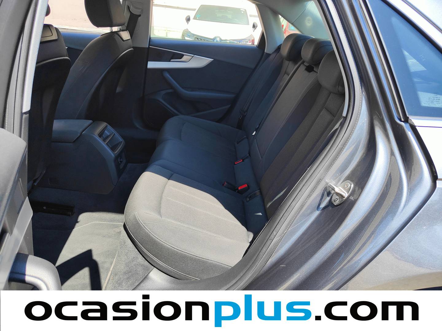 Foto asientos traseros Audi A4 Audi A4 Advanced Edition 2.0 TDI (150 CV) S Tronic