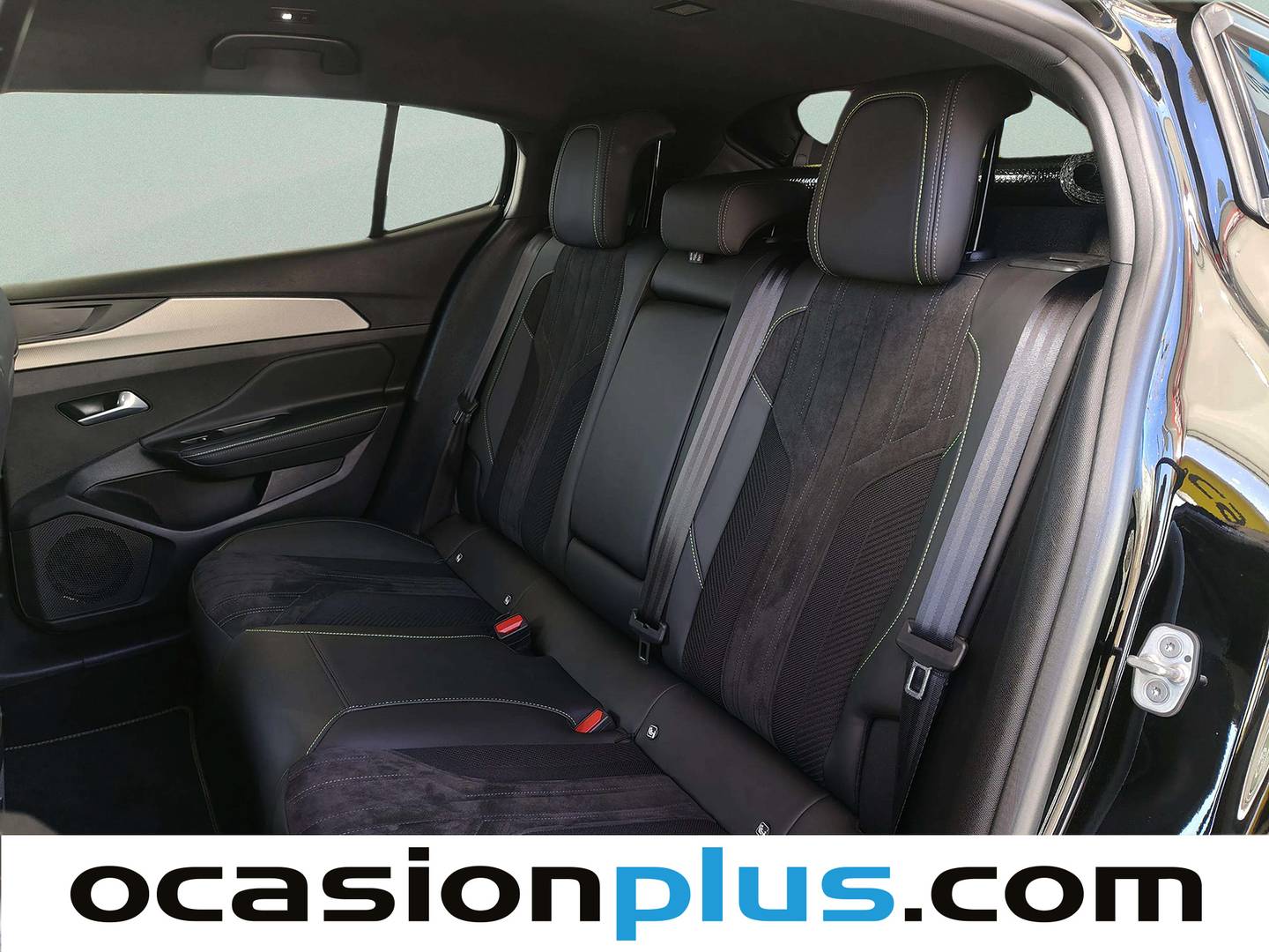 Fotos maletero Peugeot 408 Peugeot 408 GT Hybrid eDCS6 (136 CV)