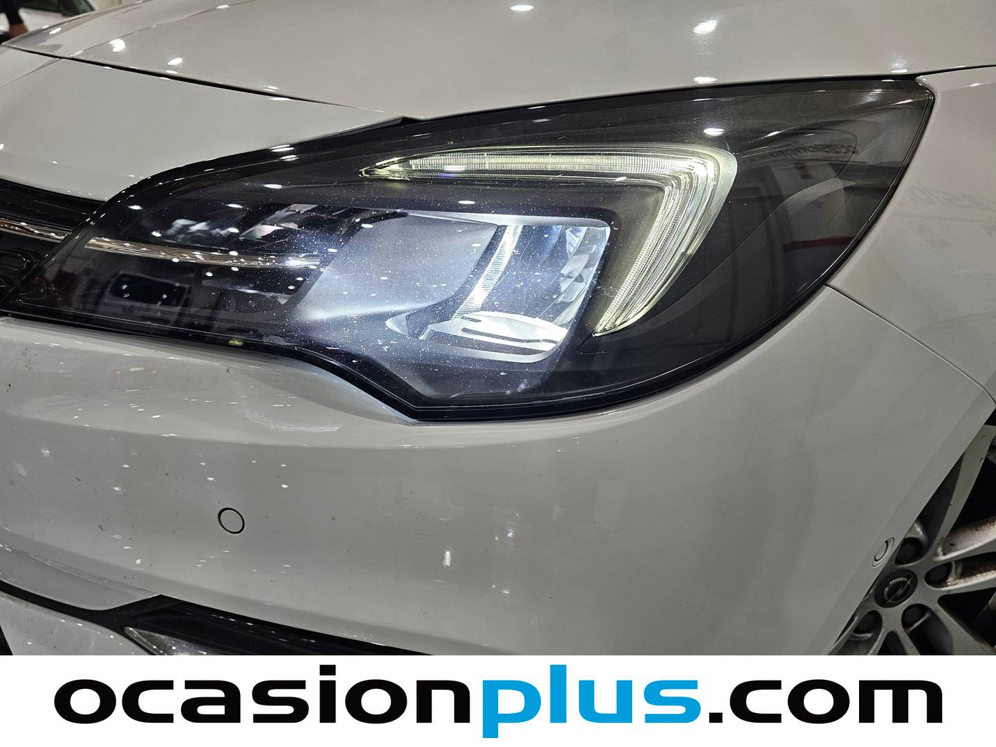 Foto Opel Astra Opel Astra Sports Tourer 1.4T SHT S/S Business Elegance CVT (145 CV)