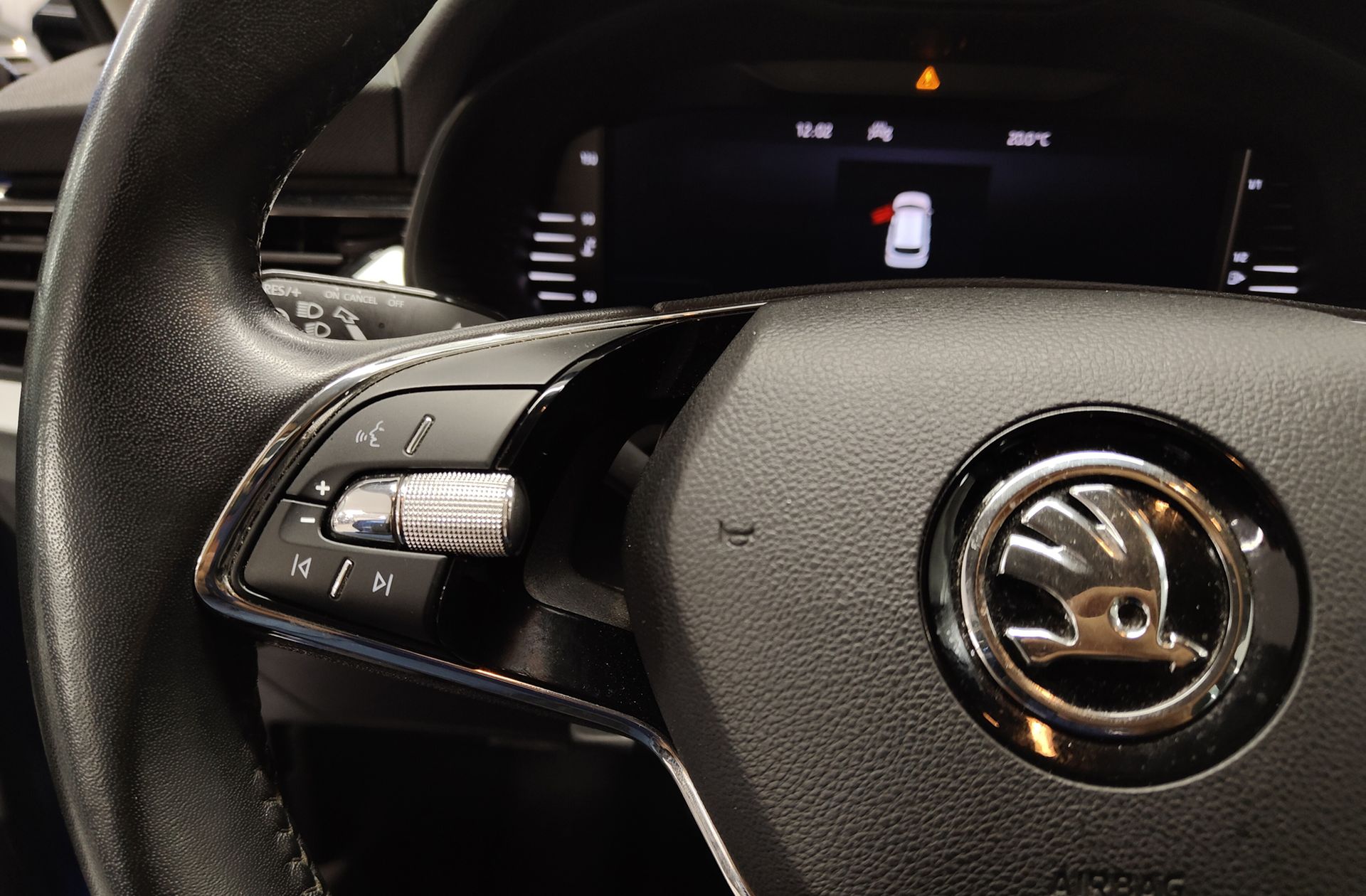 Škoda Kamiq 1.0 TSI Ambition - foto 26