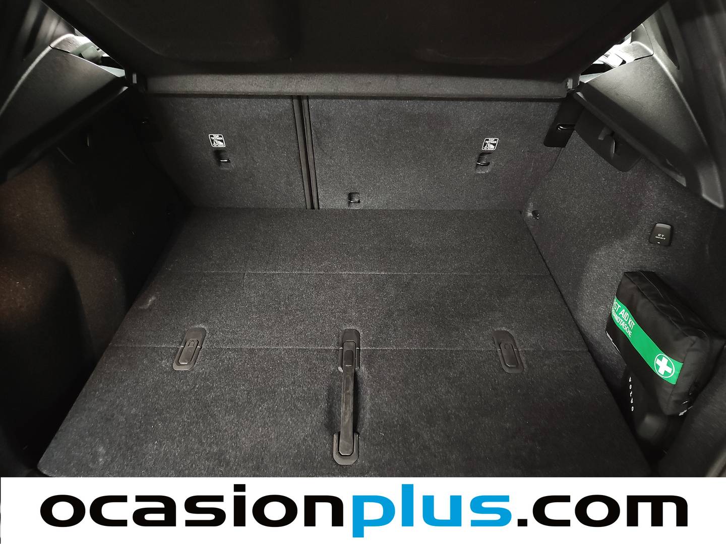 Fotos maletero Volvo XC40 Volvo XC40 B3 G Essential Auto (163 CV)