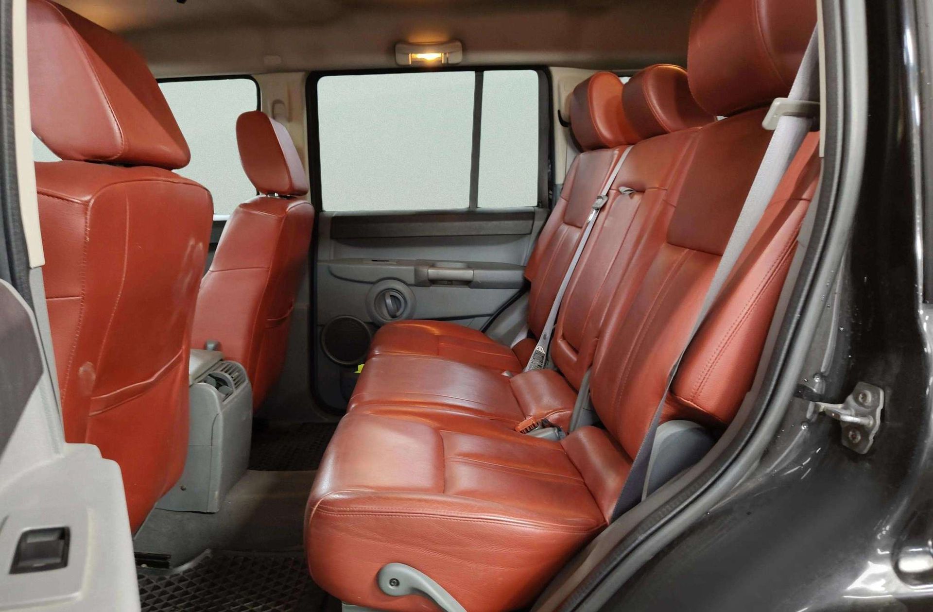 Jeep Commander 3.0 V6 CRD Limited 7 plazas - foto 13
