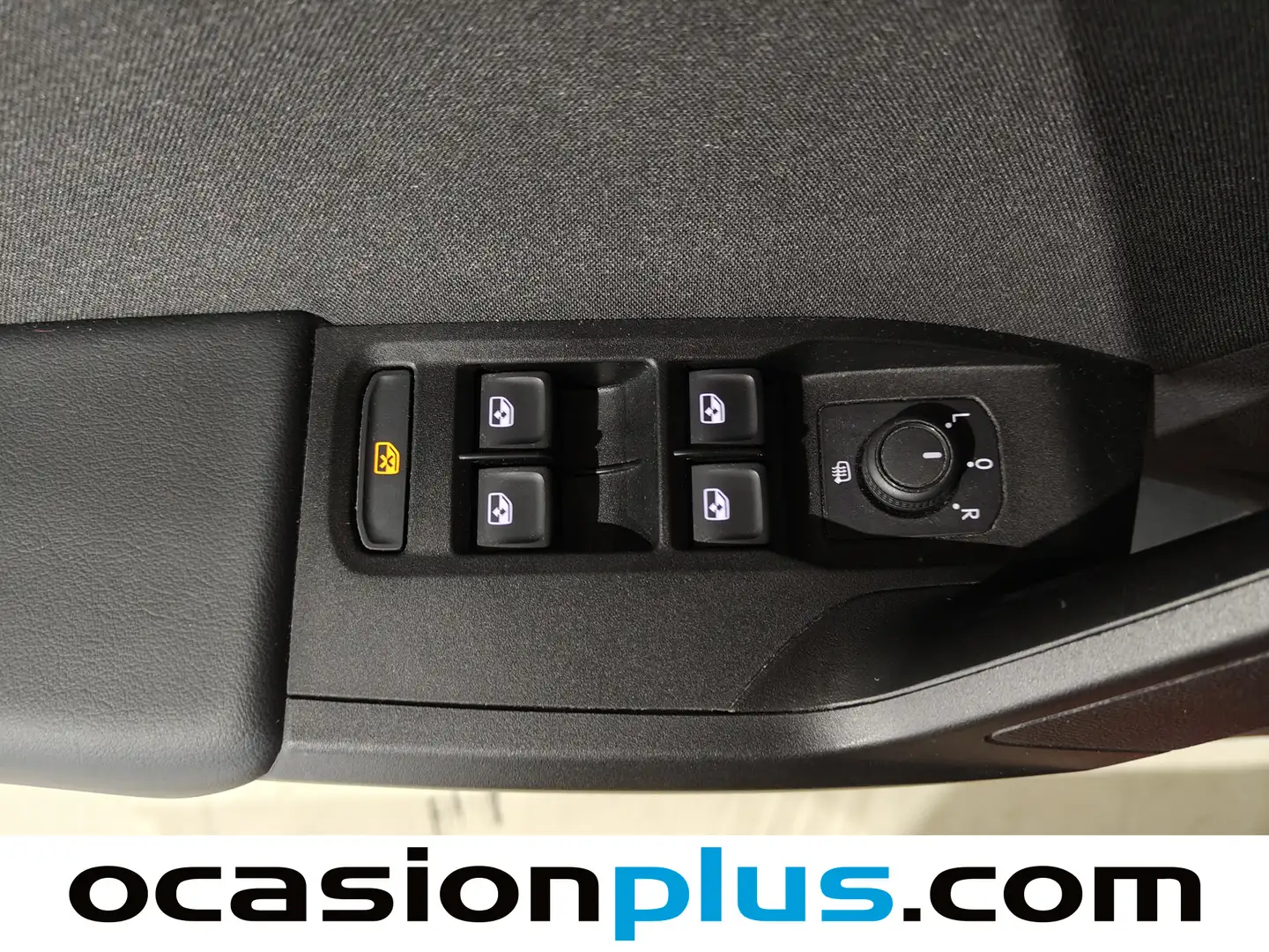 Foto Seat León SEAT León 1.0 TSI S&S Reference (90 CV)