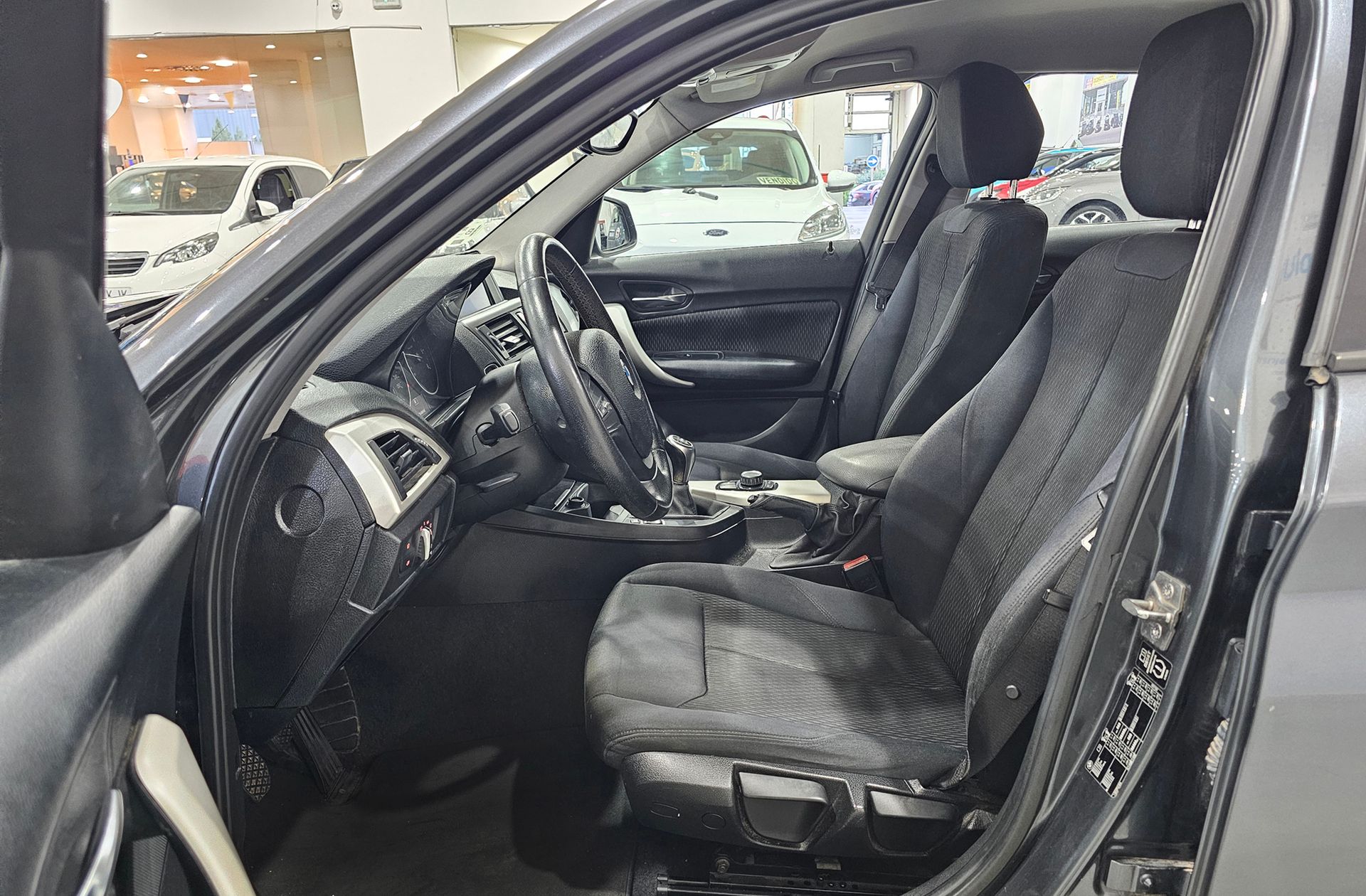 BMW Serie 1 116d - foto 8