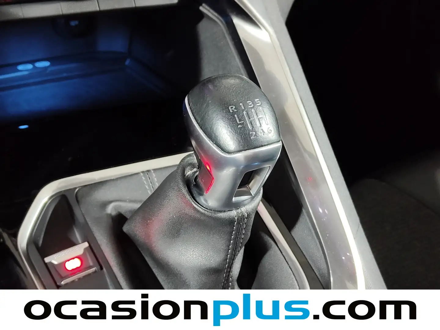 Foto Peugeot 5008 Peugeot 5008 BlueHDi 130 S&S Allure (130 CV) 7 Plazas