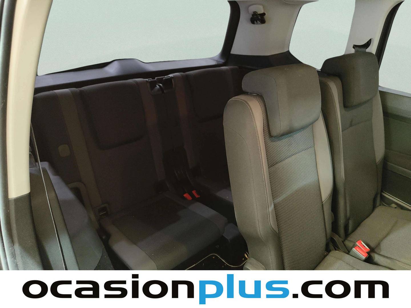 Foto asientos delanteros Volkswagen Touran Volkswagen Touran Business & Navi 1.6 TDI (115 CV) 7 Plazas