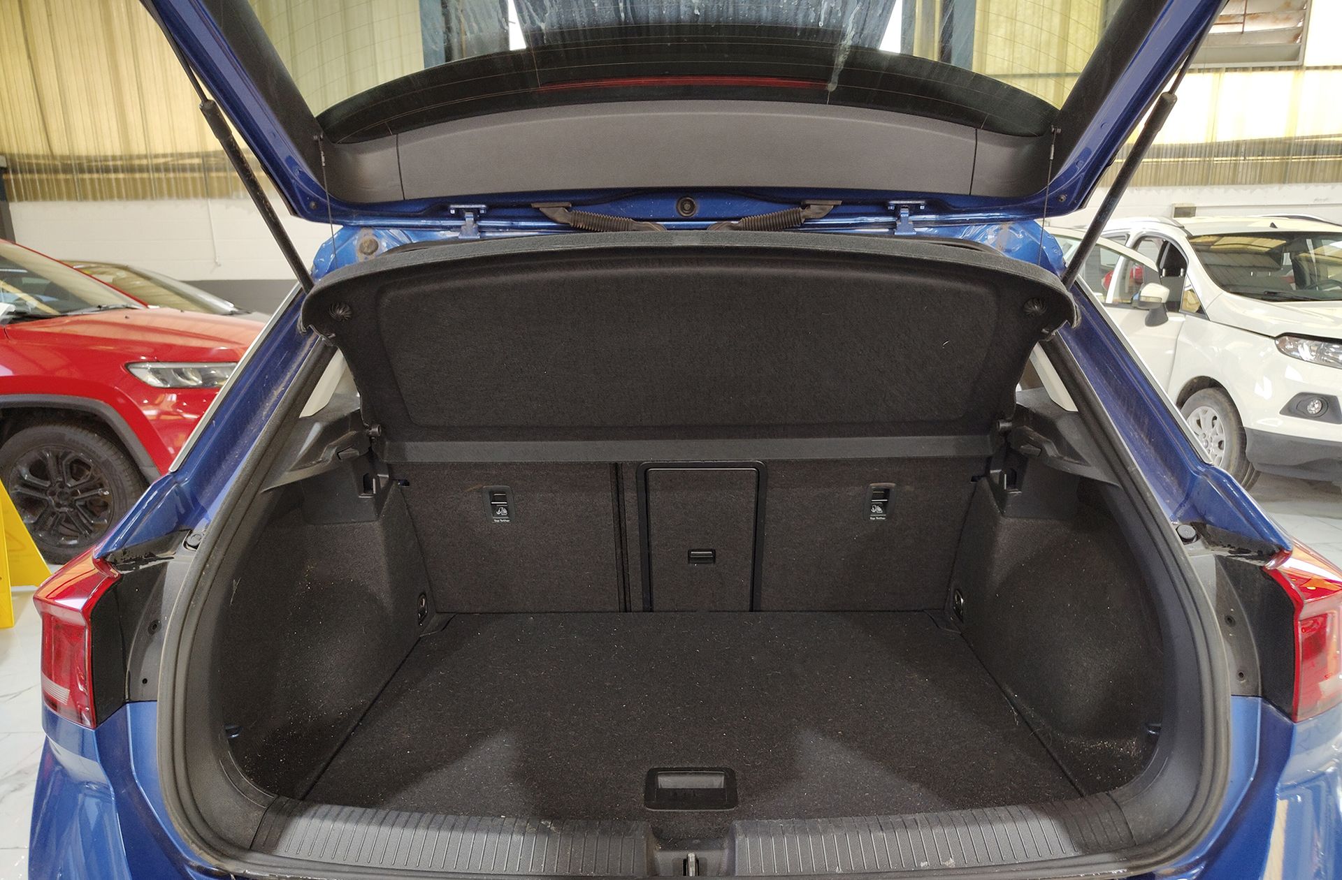 Volkswagen T-Roc Advance 1.0 TSI - foto 12