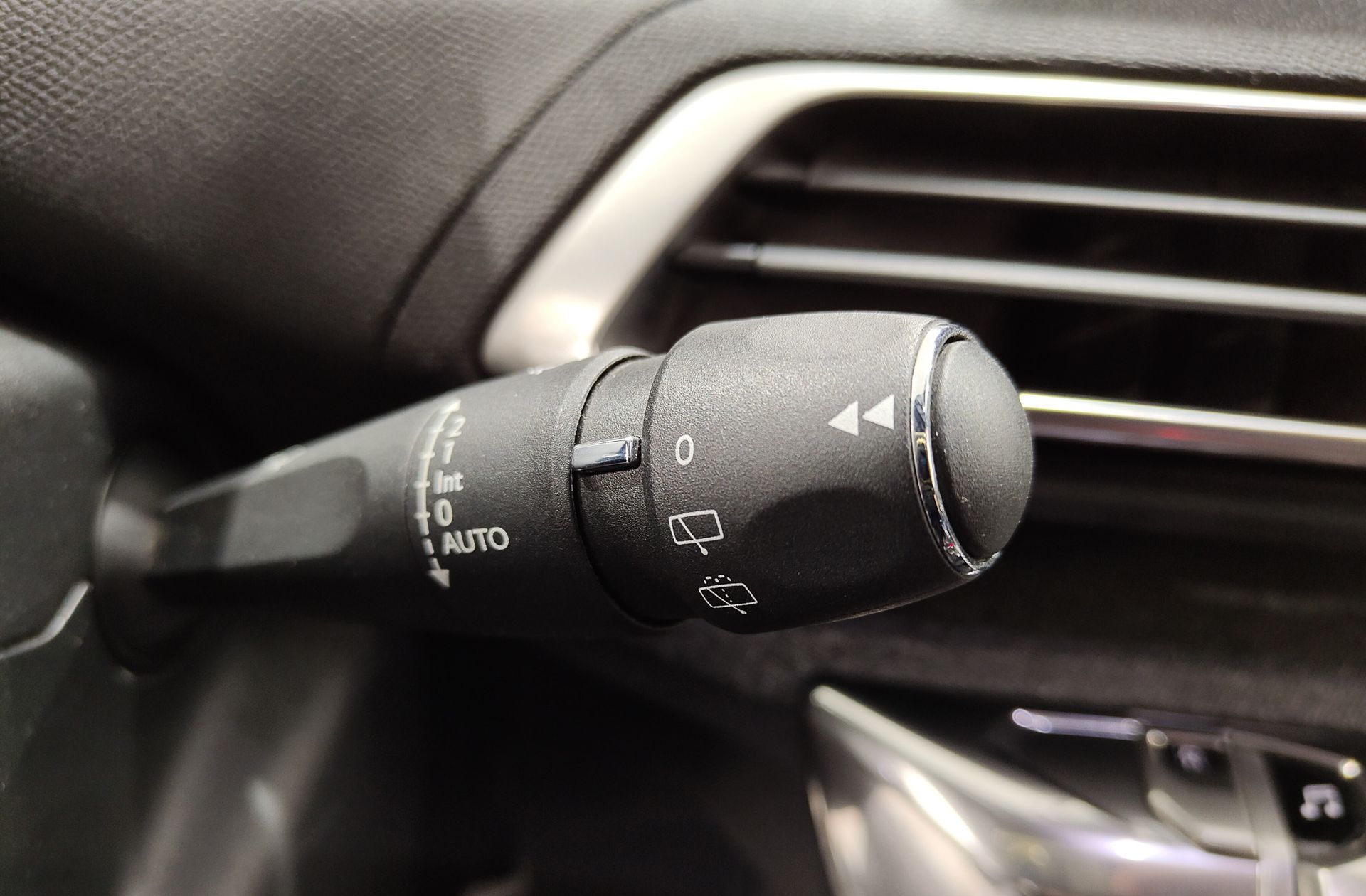 Peugeot 3008 BlueHDi 150 GT Line - foto 34