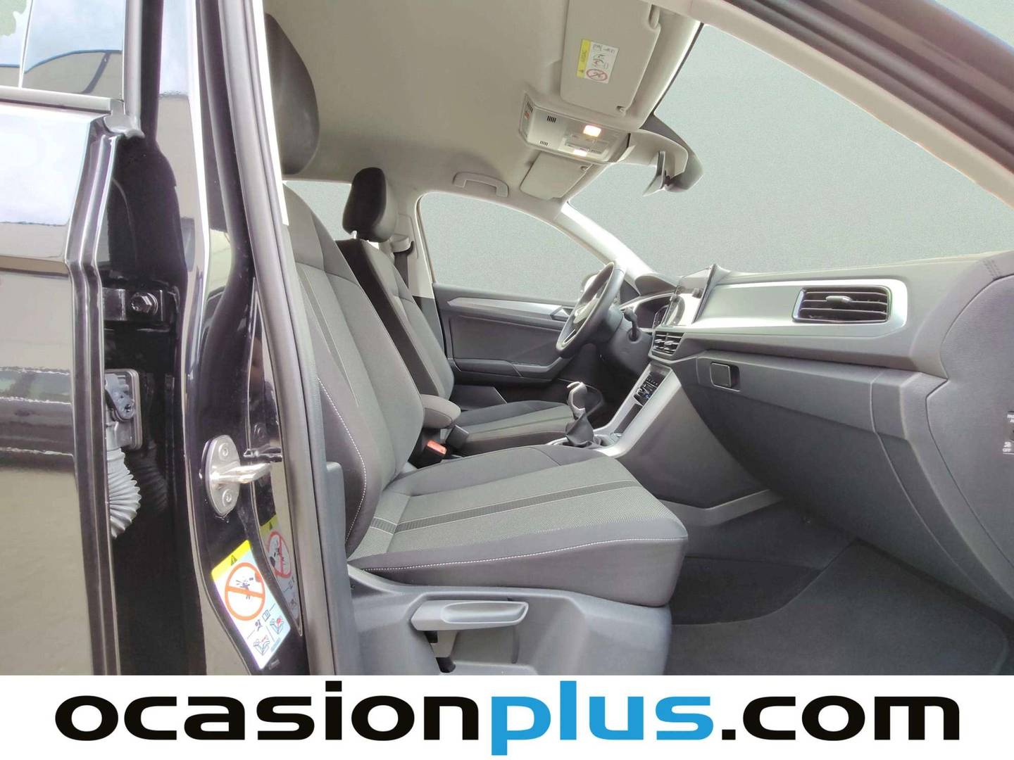 Volkswagen T-Roc Volkswagen T-Roc Dark 1.0 TSI (110 CV) manual