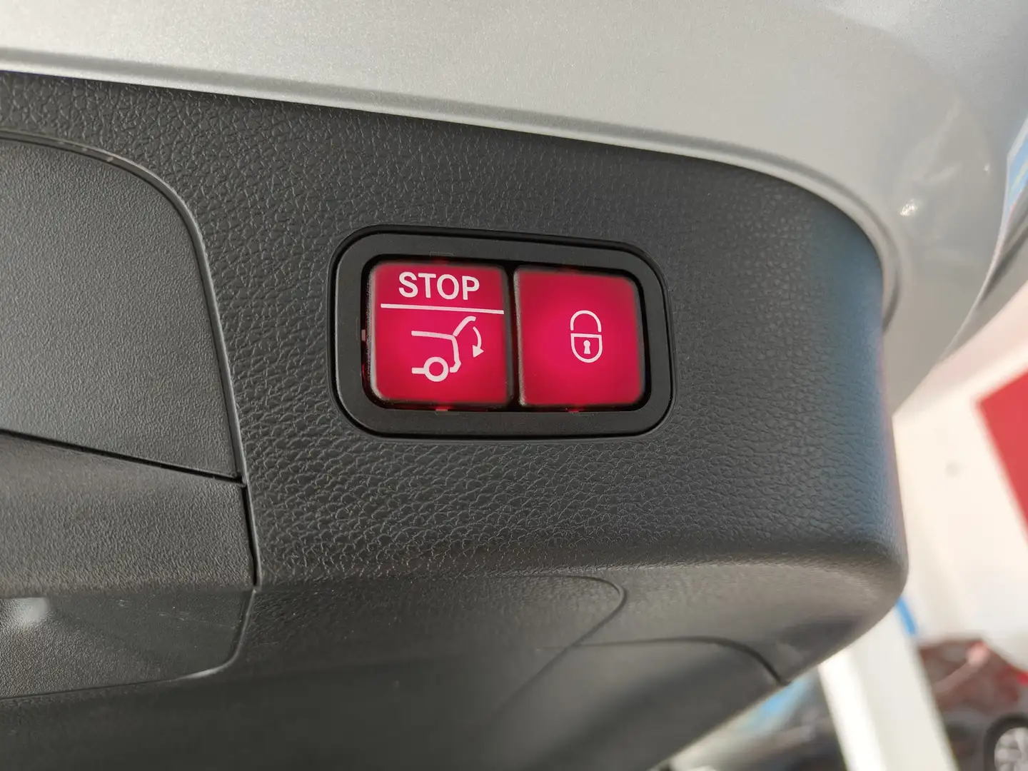 Foto Mercedes EQC Mercedes-Benz EQC SUV EQC SUV 400 4Matic (408 CV)