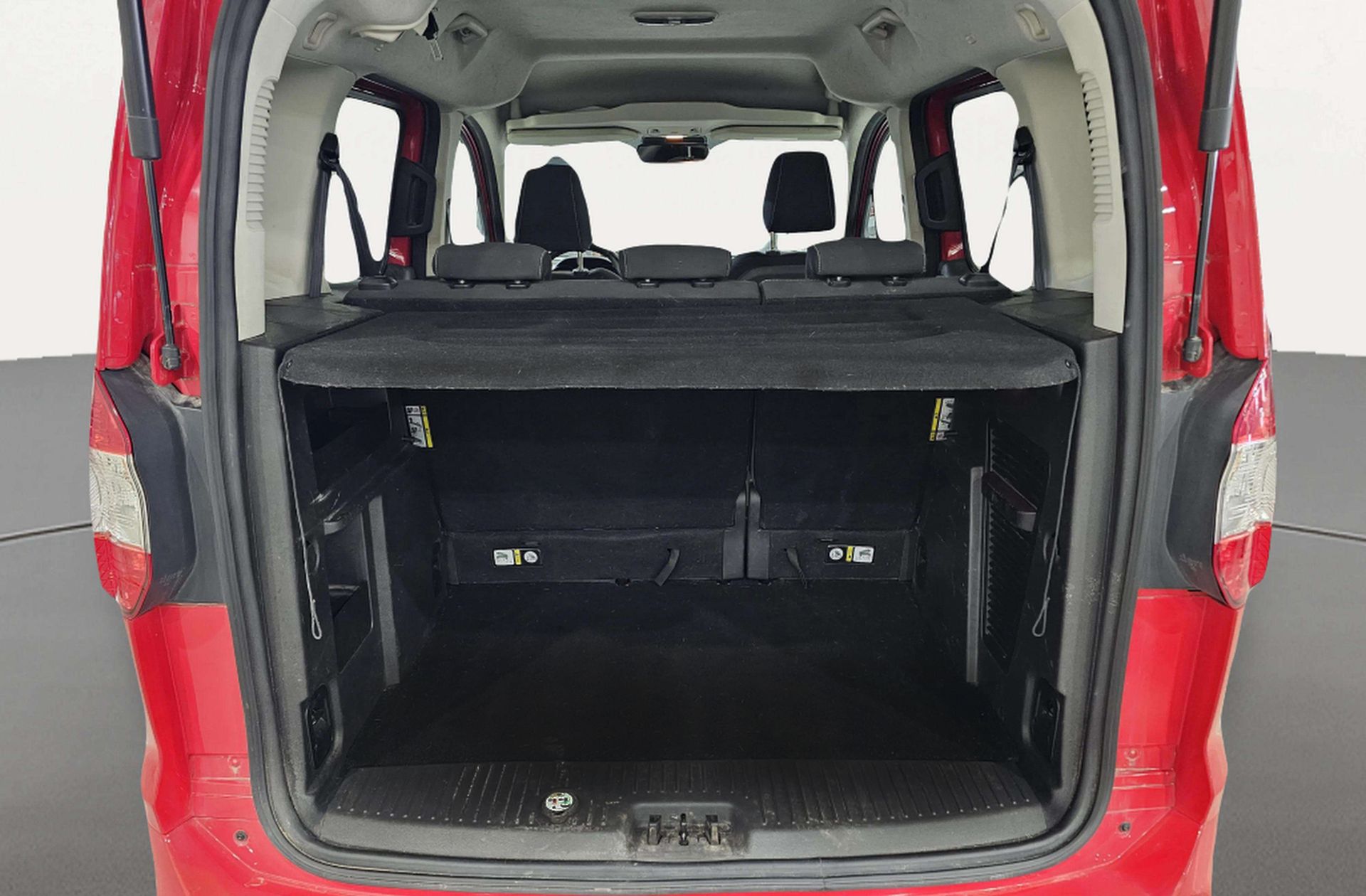 Ford Tourneo Courier 1.0 EcoBoost Trend - foto 13