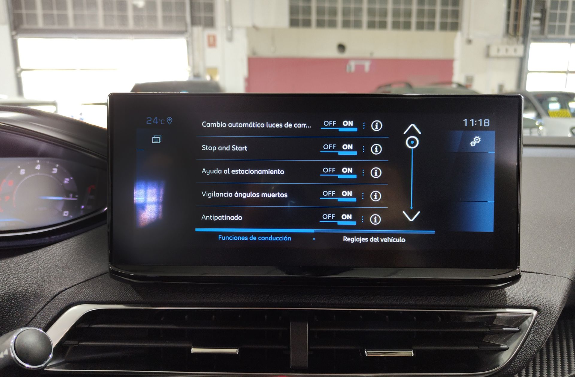 Peugeot 5008 PureTech 130 Allure 7 plazas - foto 33