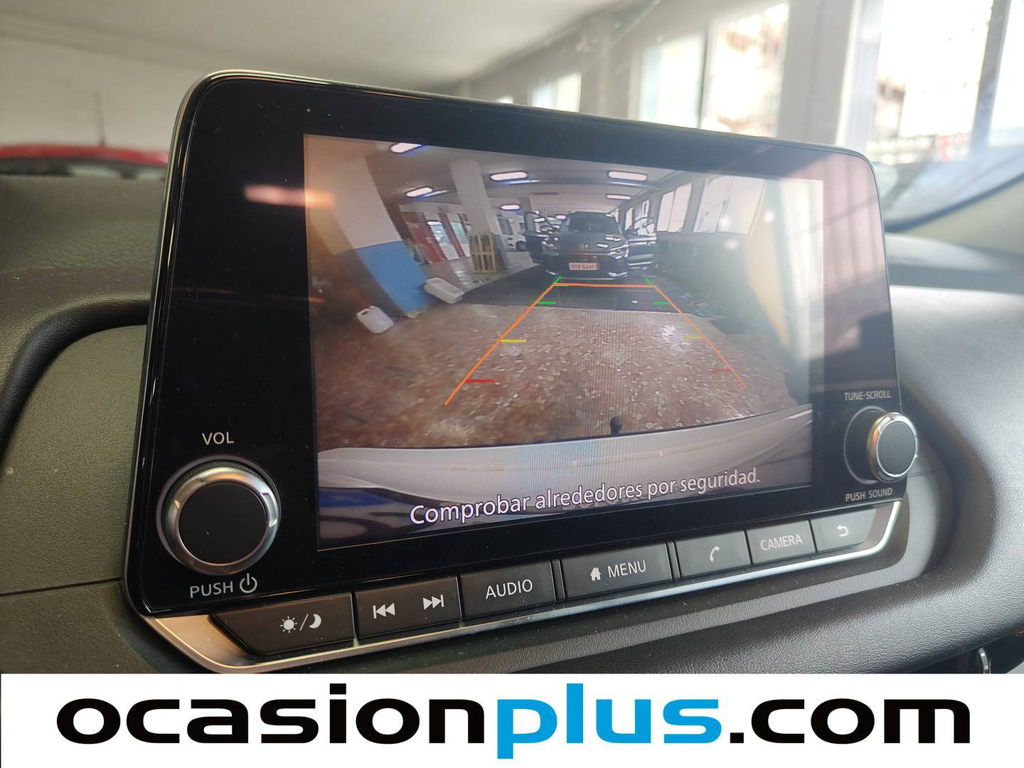 Extras y acabados del Nissan QASHQAI Nissan Qashqai DIG-T 140 mHEV Acenta 4x2 (140 CV)