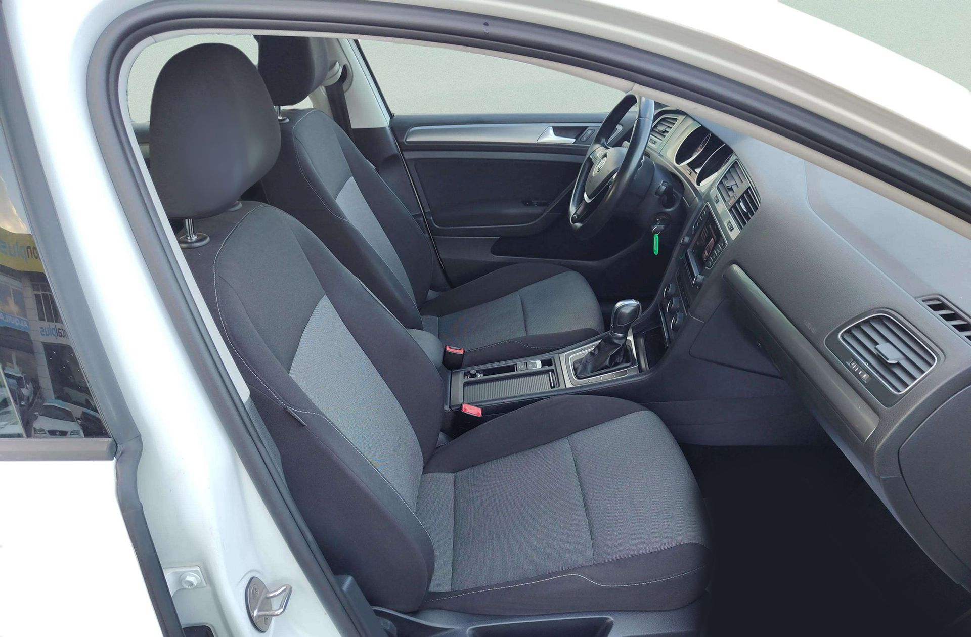 Volkswagen Golf Variant Variant Business Navi 1.6 TDI CR BMT DSG - foto 17