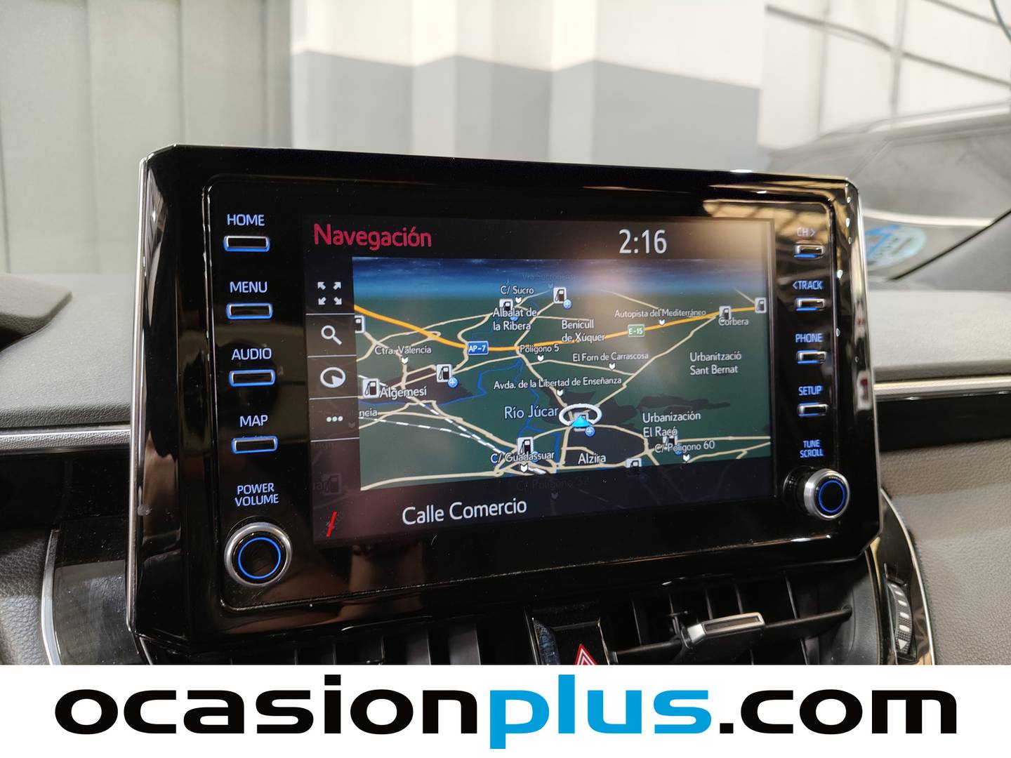 Extras y acabados del Toyota Corolla Toyota Corolla Touring Sport 125H Style E-CVT (122 CV)