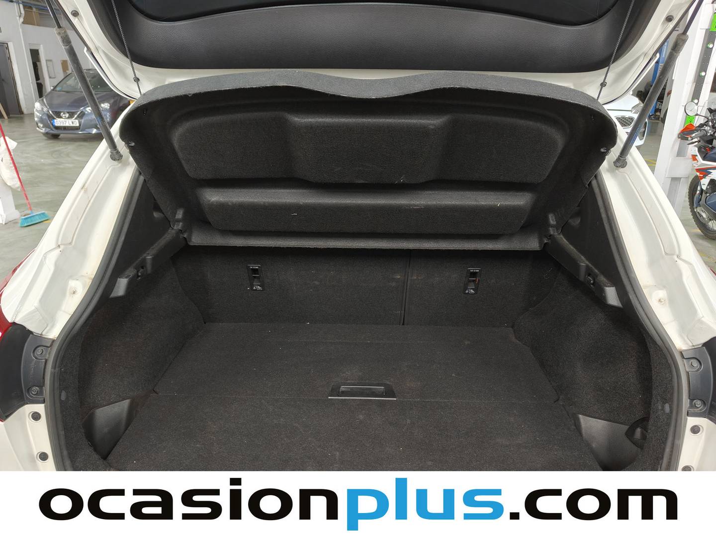 Fotos maletero Nissan QASHQAI Nissan Qashqai 1.5 dCi N-Connecta 4x2 (110 CV)
