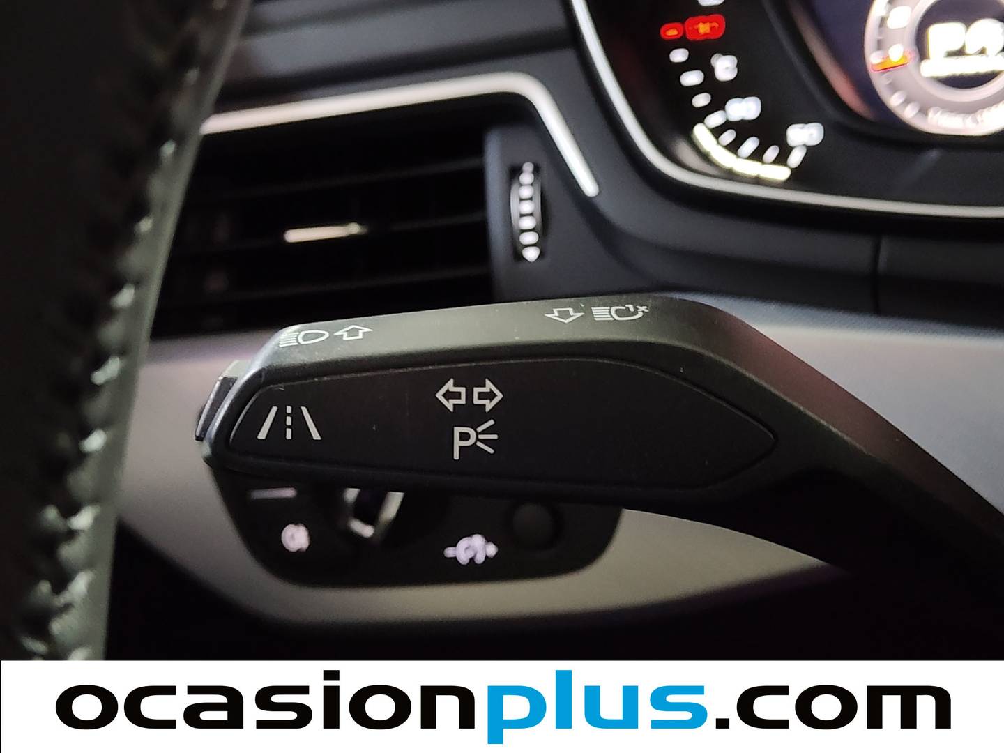 Foto Audi A4 Audi A4 Avant S line edition 3.0 TDI quattro (272 CV) tiptronic