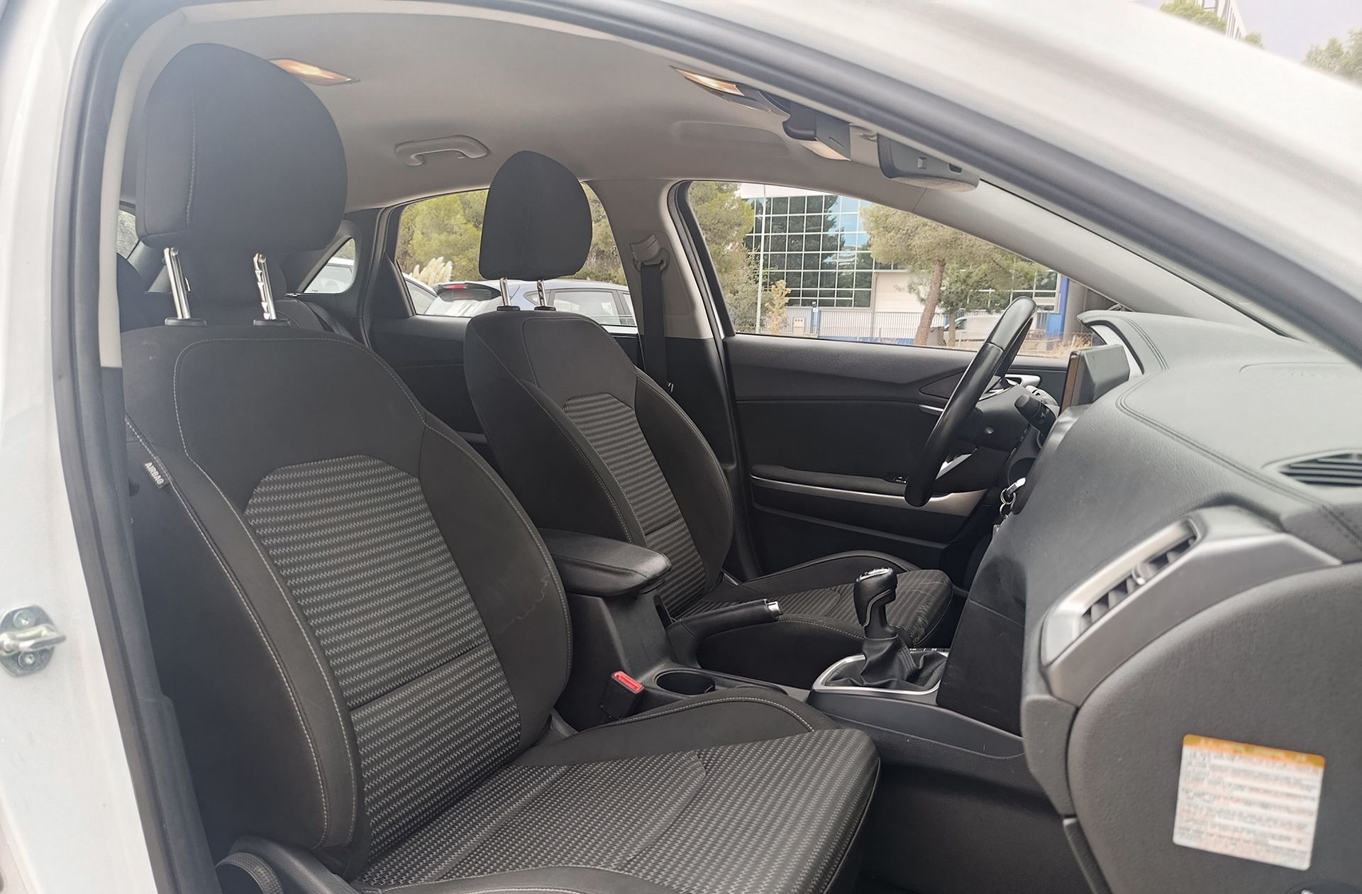 Kia Ceed 1.6 MHEV iMT Drive - foto 20