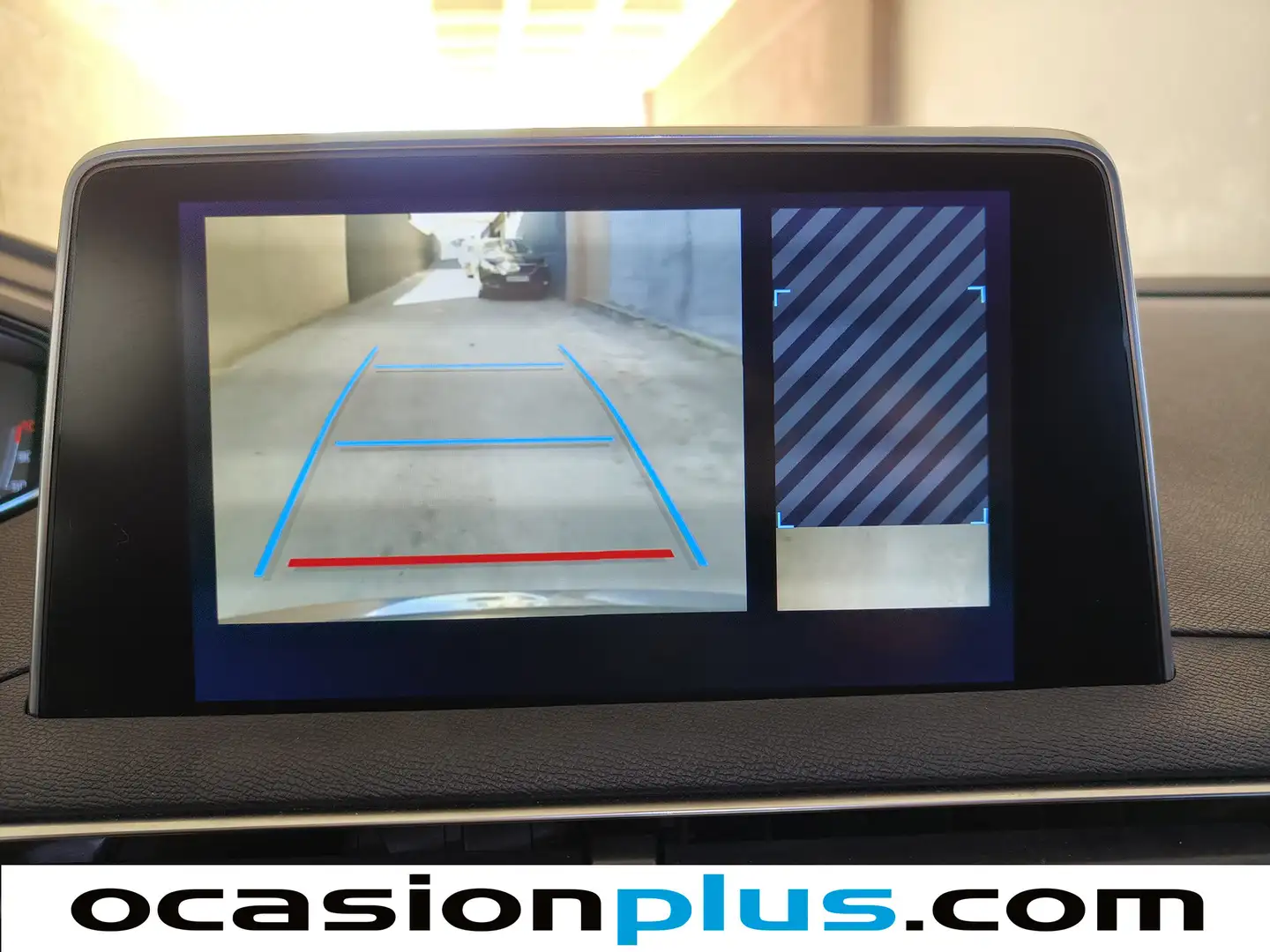 Foto Peugeot 3008 Peugeot 3008 BlueHDI 130 S&S GT Line EAT8 (130 CV)